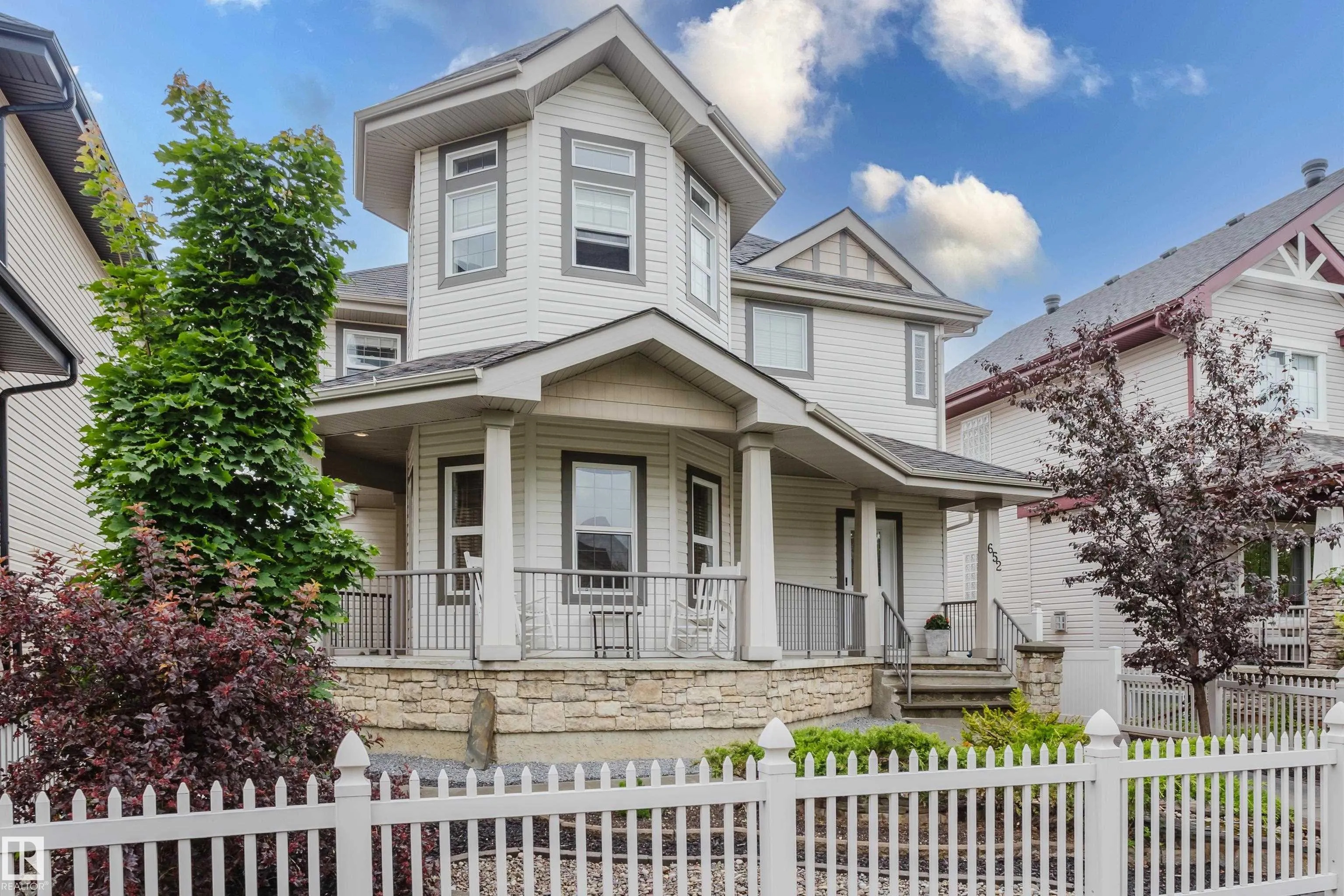 652 CRIMSON Drive