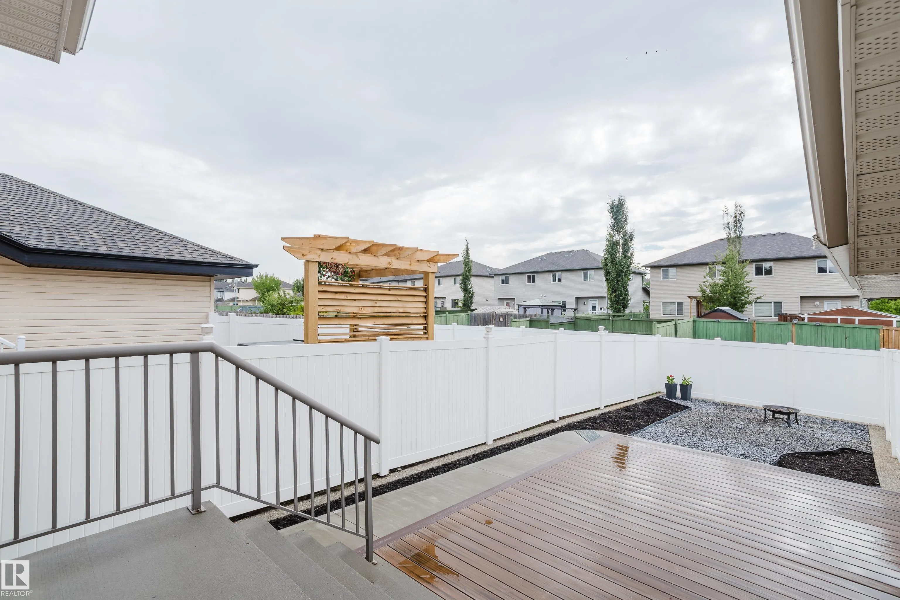 652 CRIMSON Drive