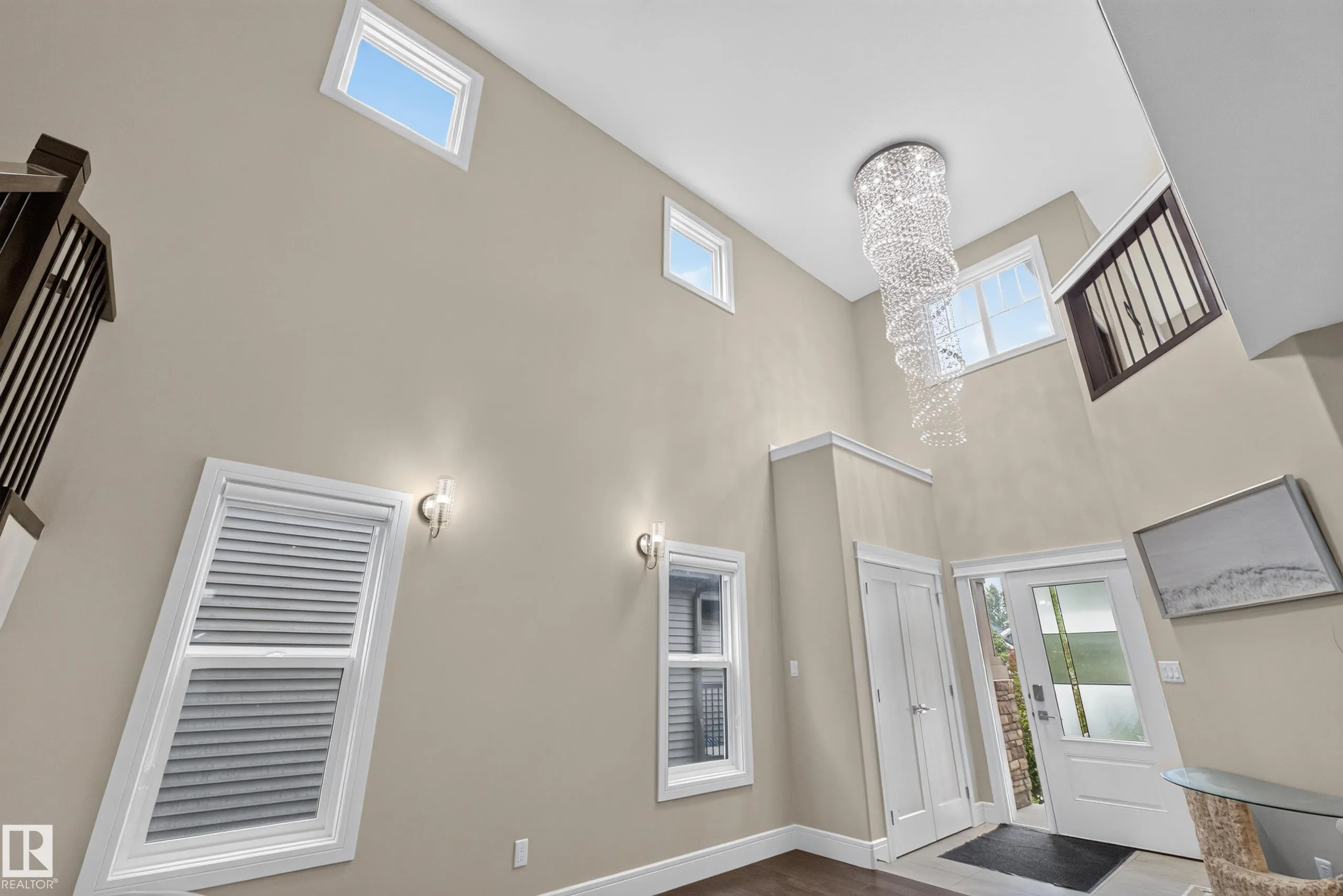7014 CHIVERS Loop