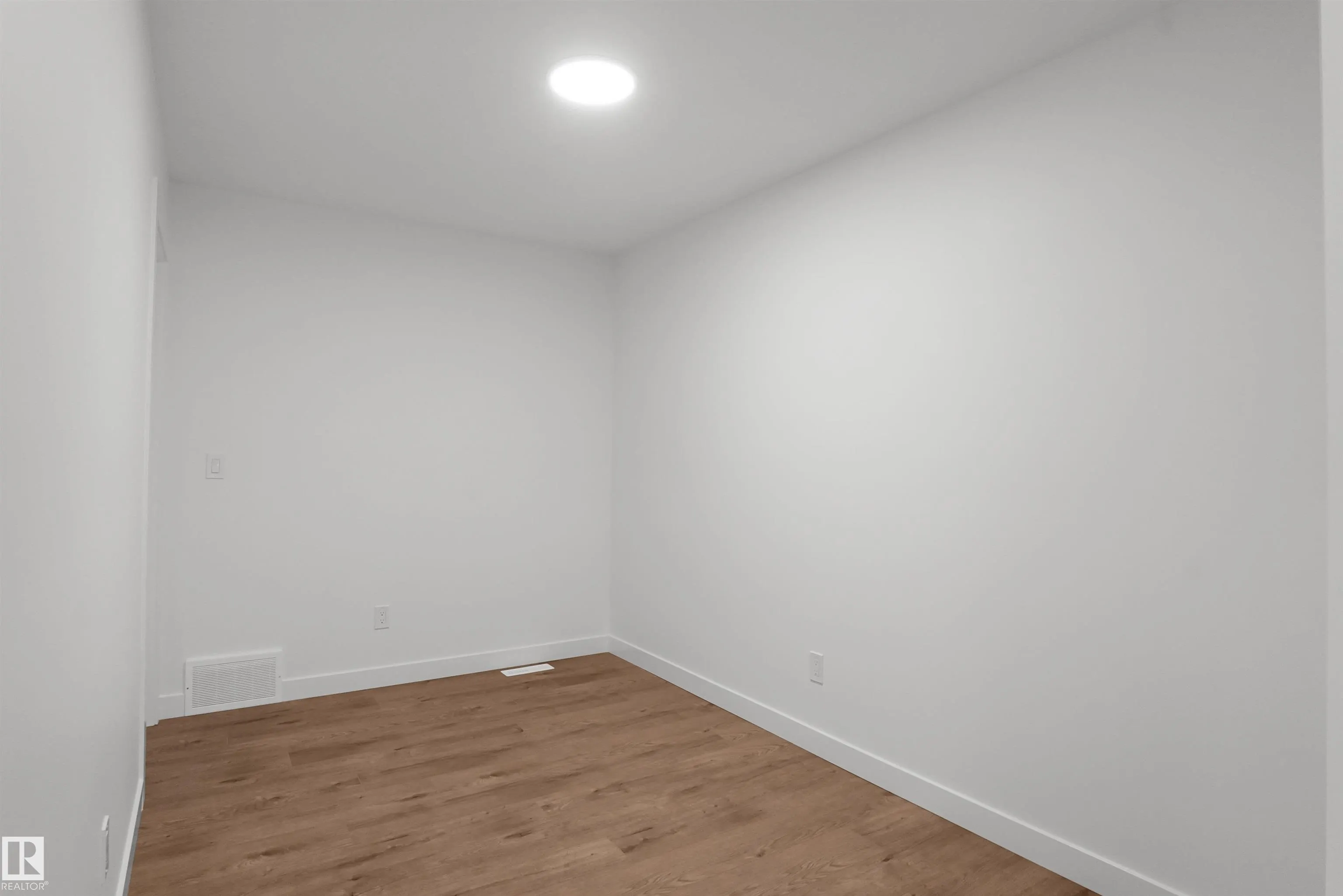 98 Juniper Wynd