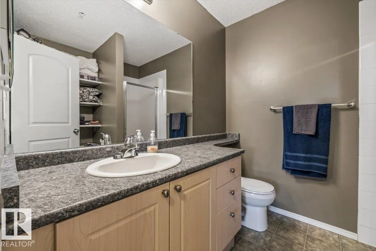 70 WOODSMERE Close