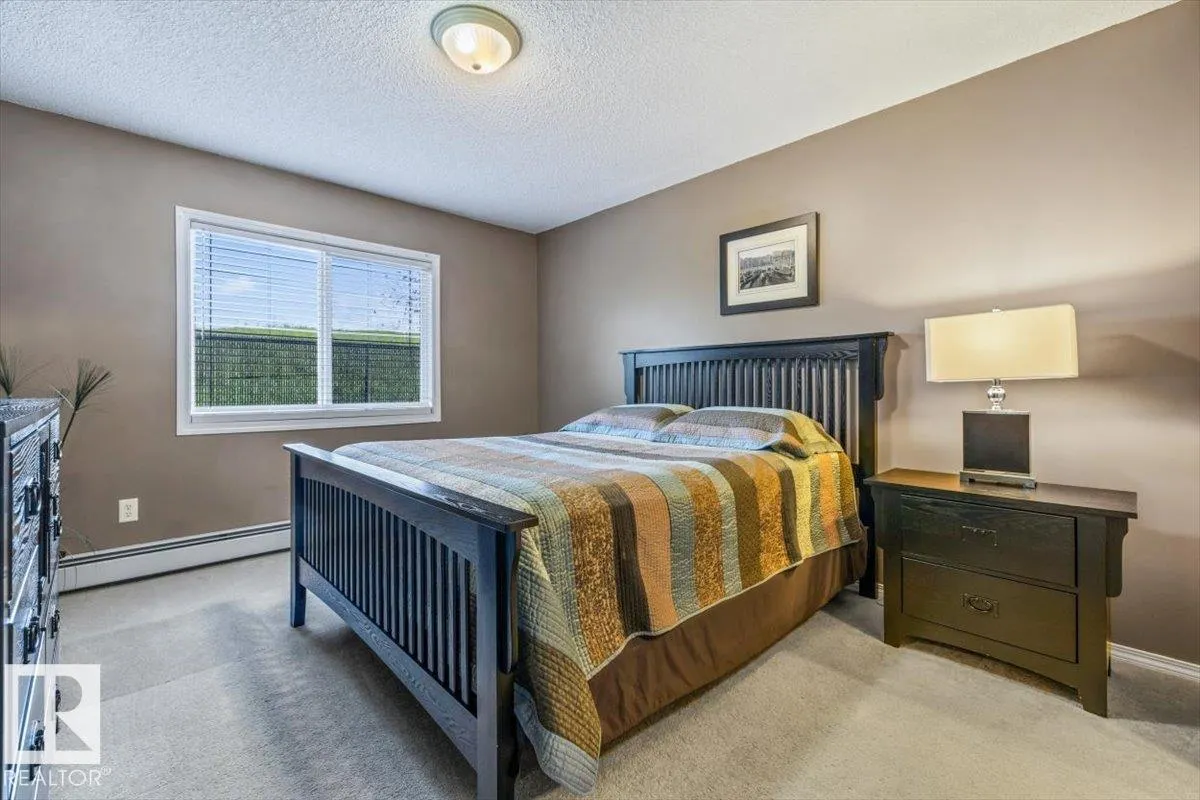 70 WOODSMERE Close