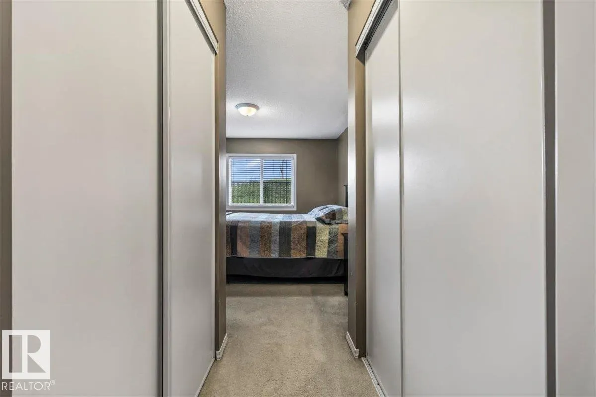 70 WOODSMERE Close
