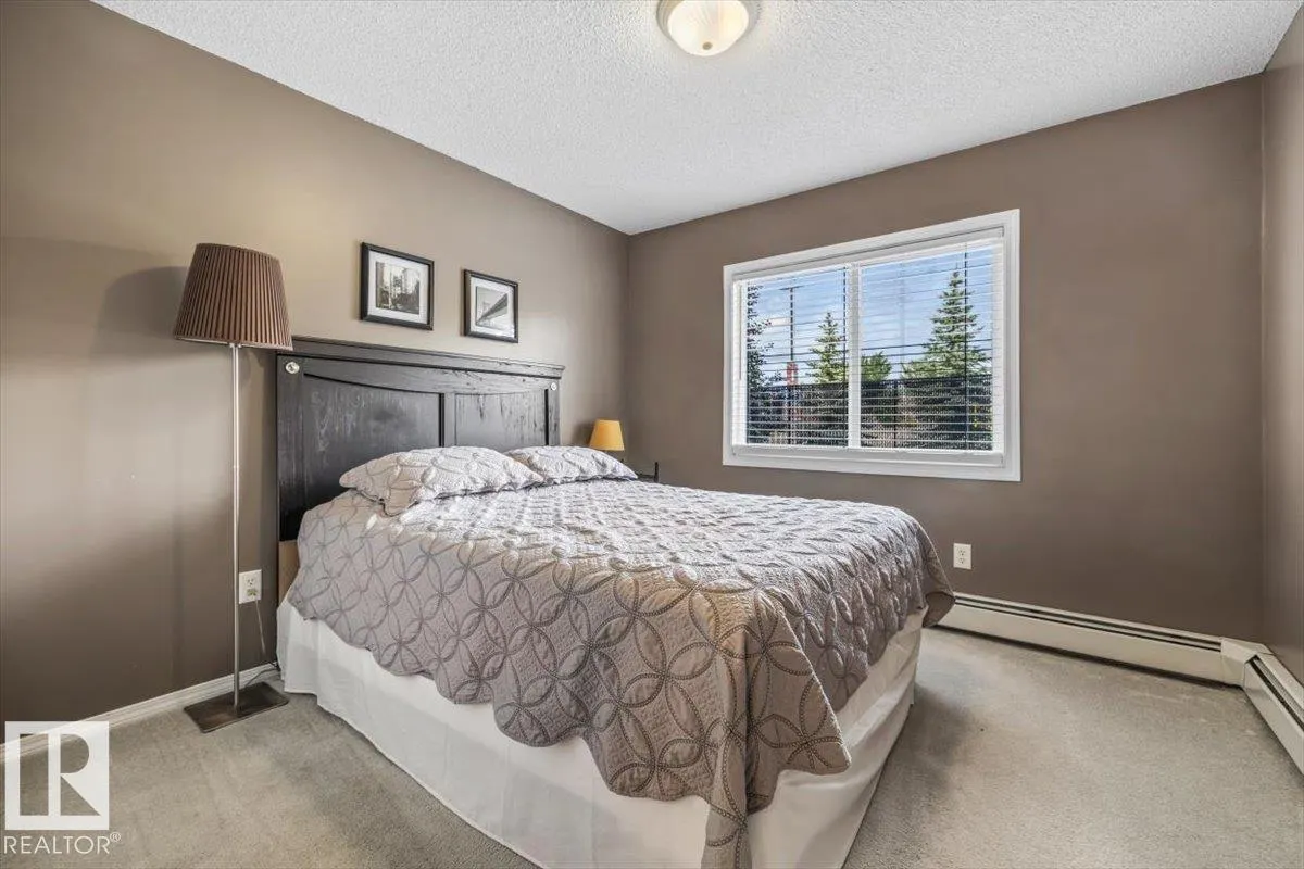 70 WOODSMERE Close