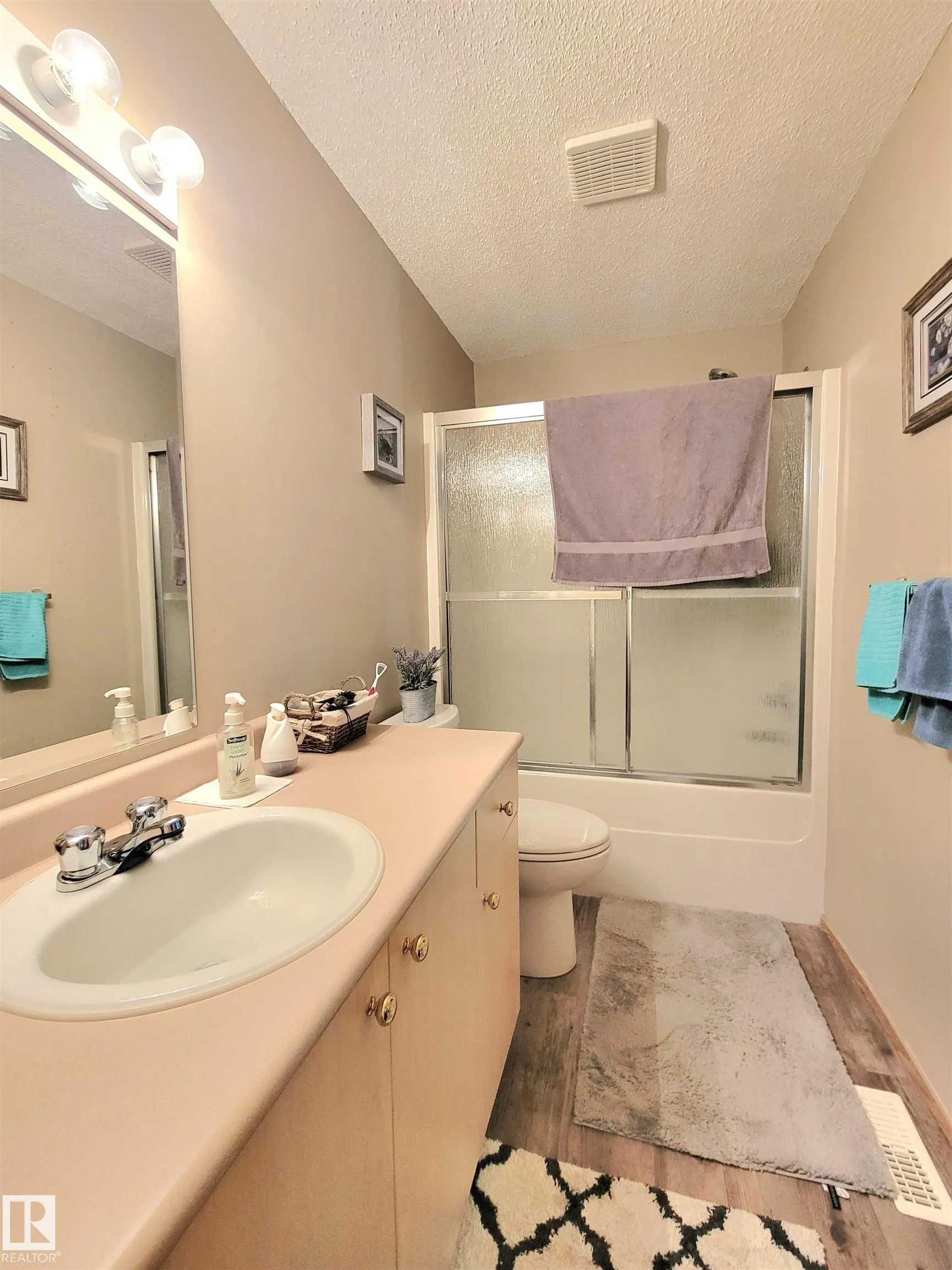 122 WESTPARK Drive