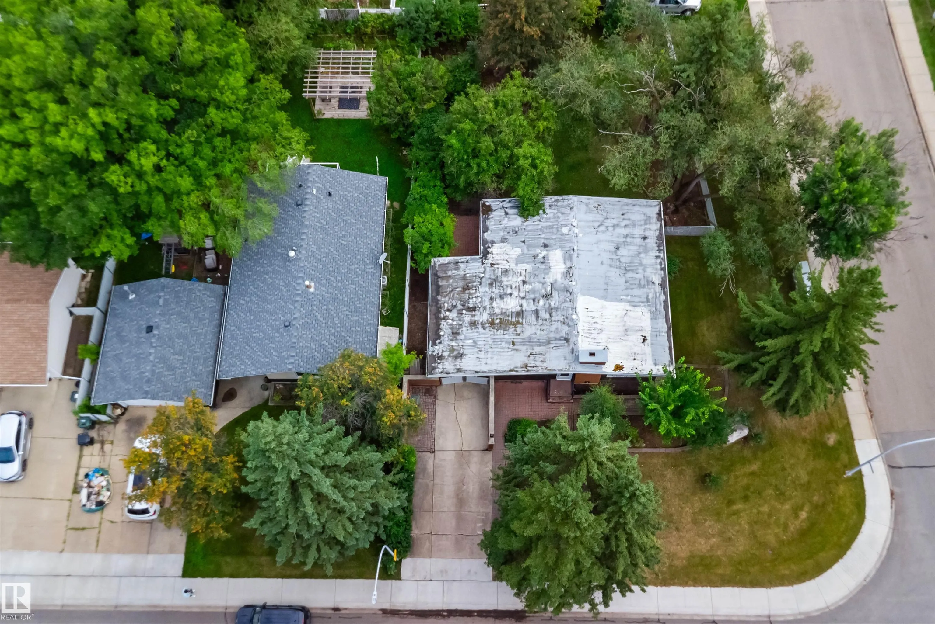 40 CURLEW Crescent
