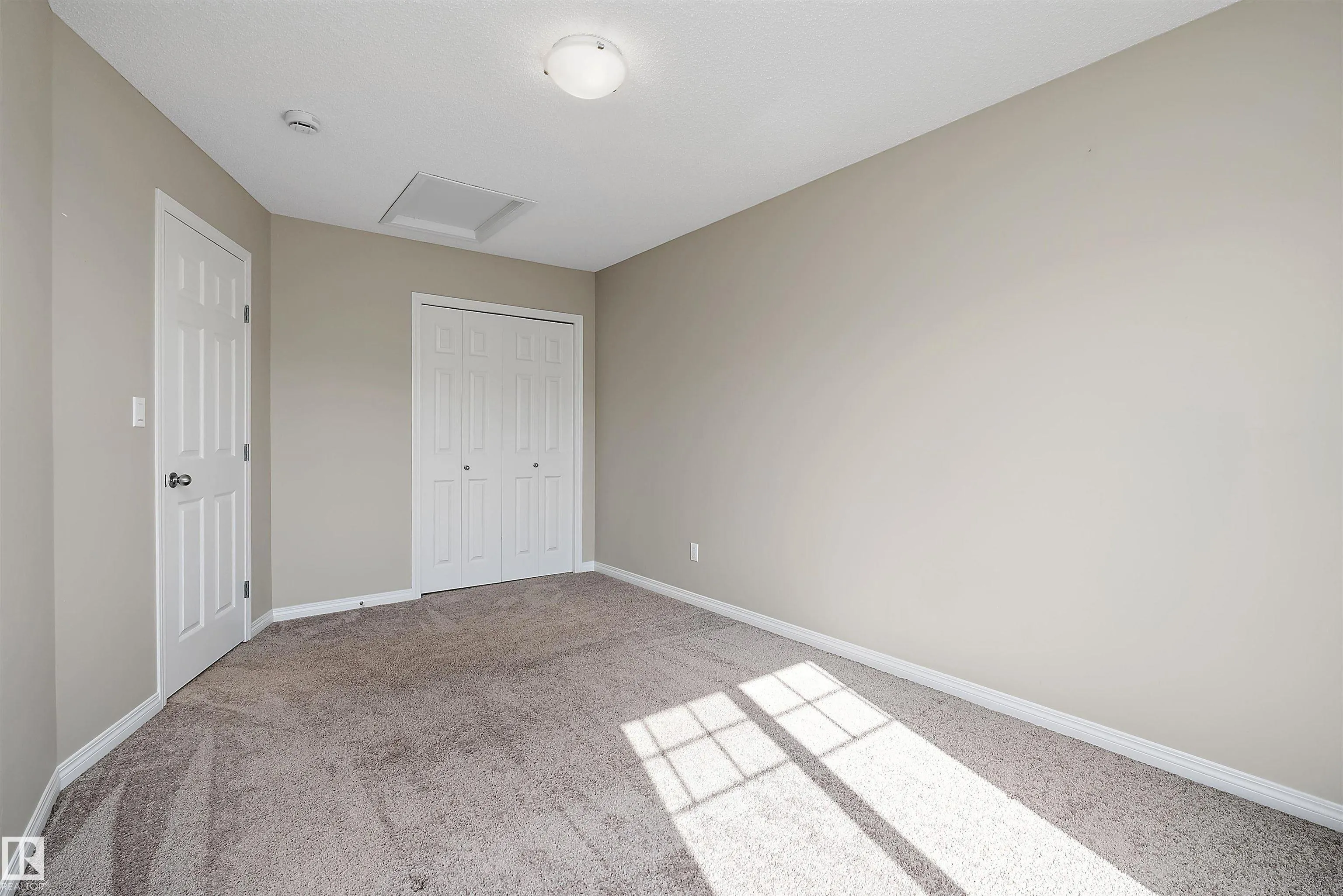 4037 PROWSE Lane