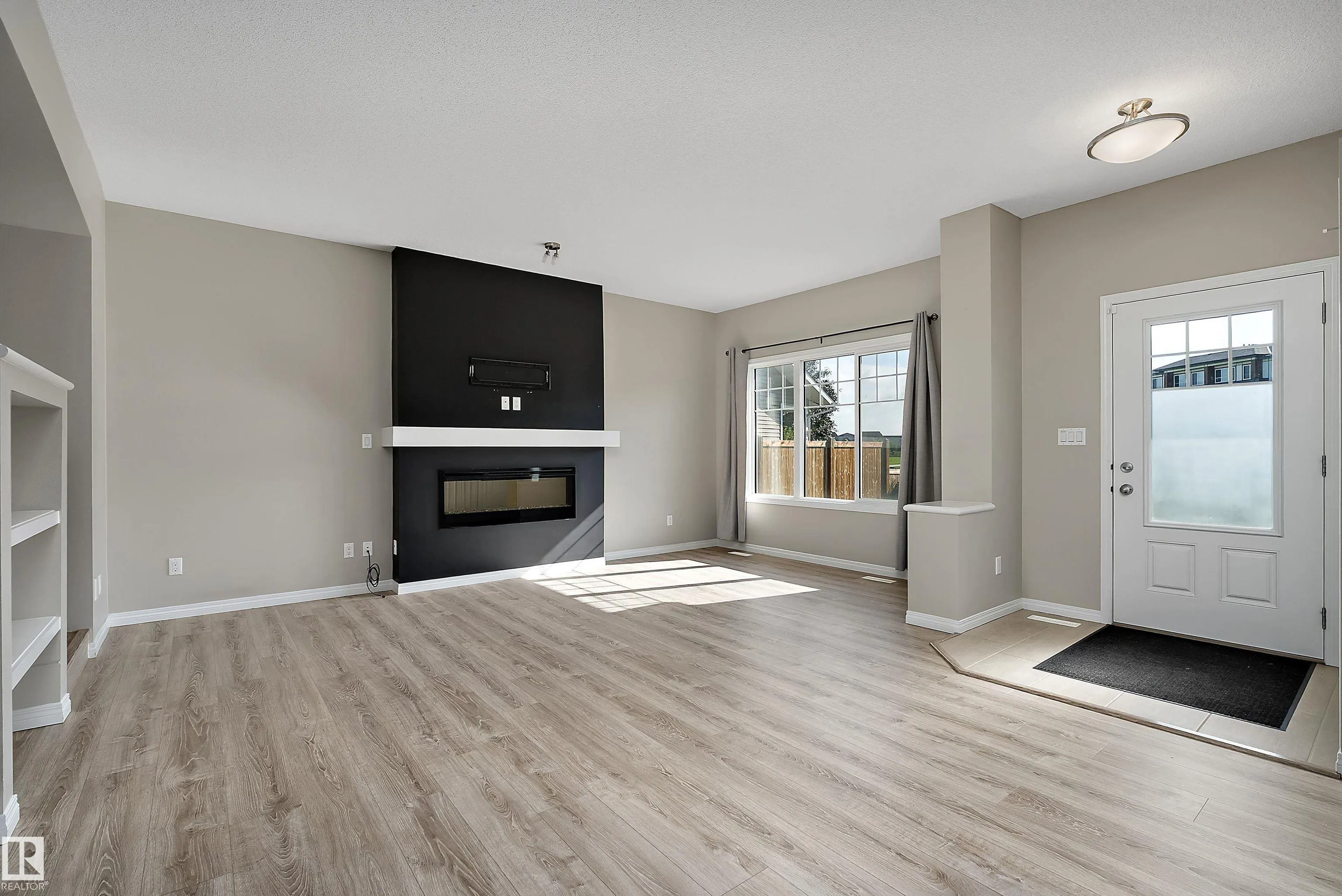 4037 PROWSE Lane