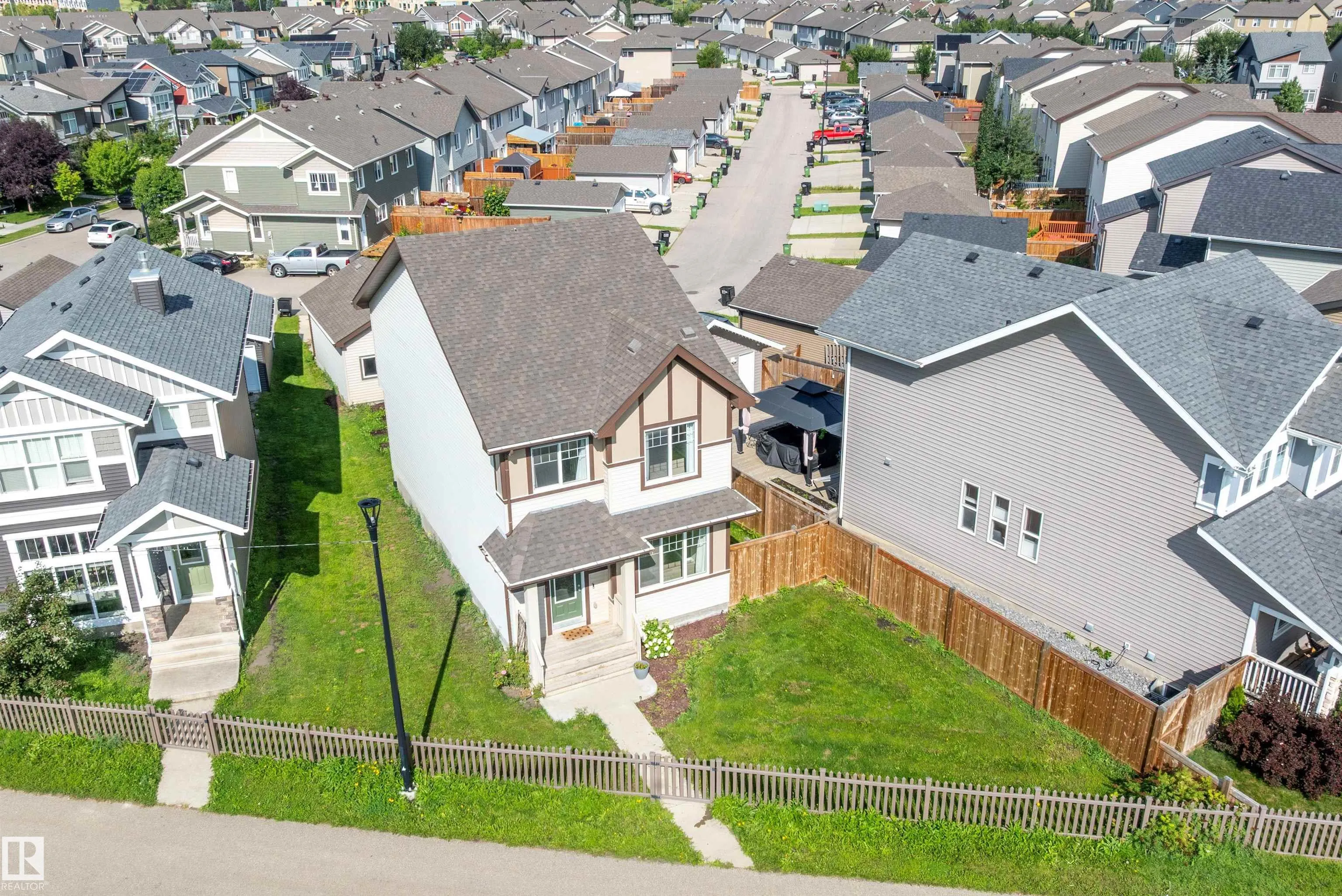 4037 PROWSE Lane