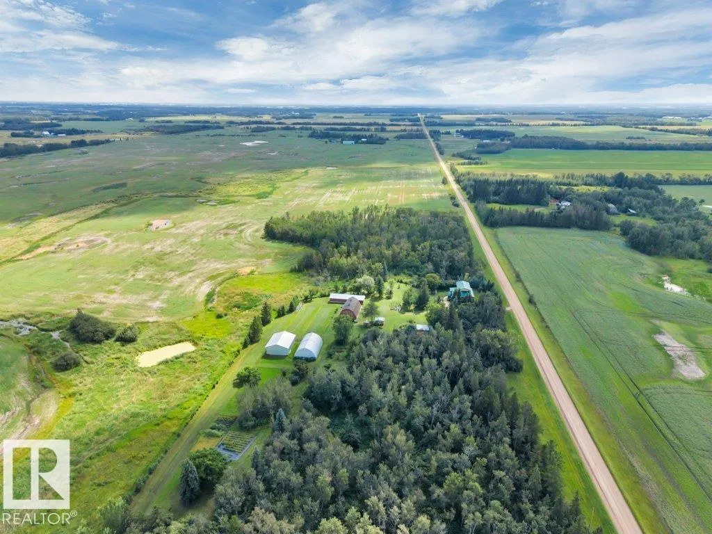 475063 RGE ROAD 260