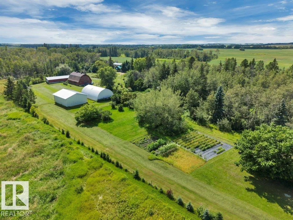 475063 RGE ROAD 260