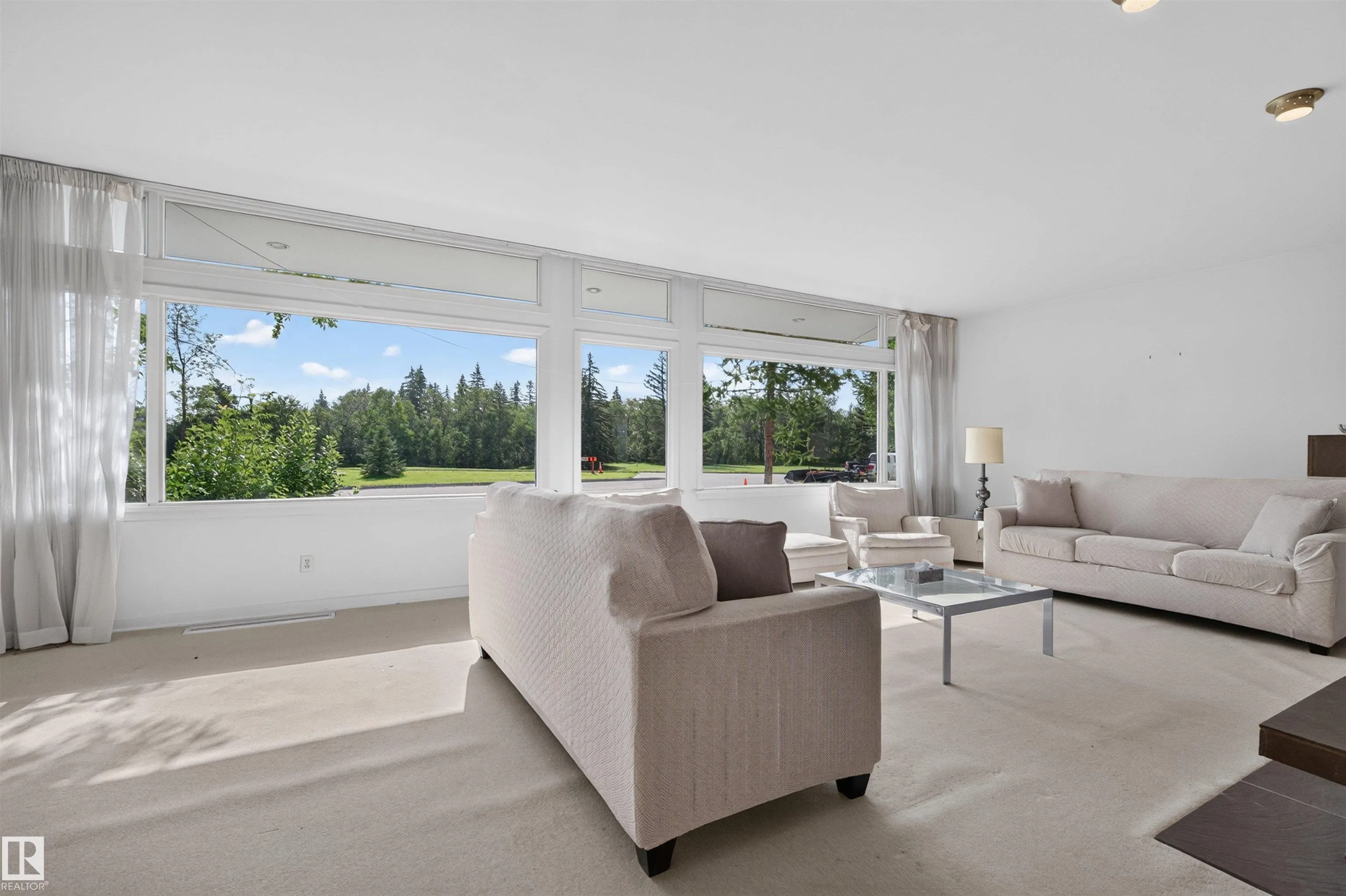 13842 RAVINE Drive