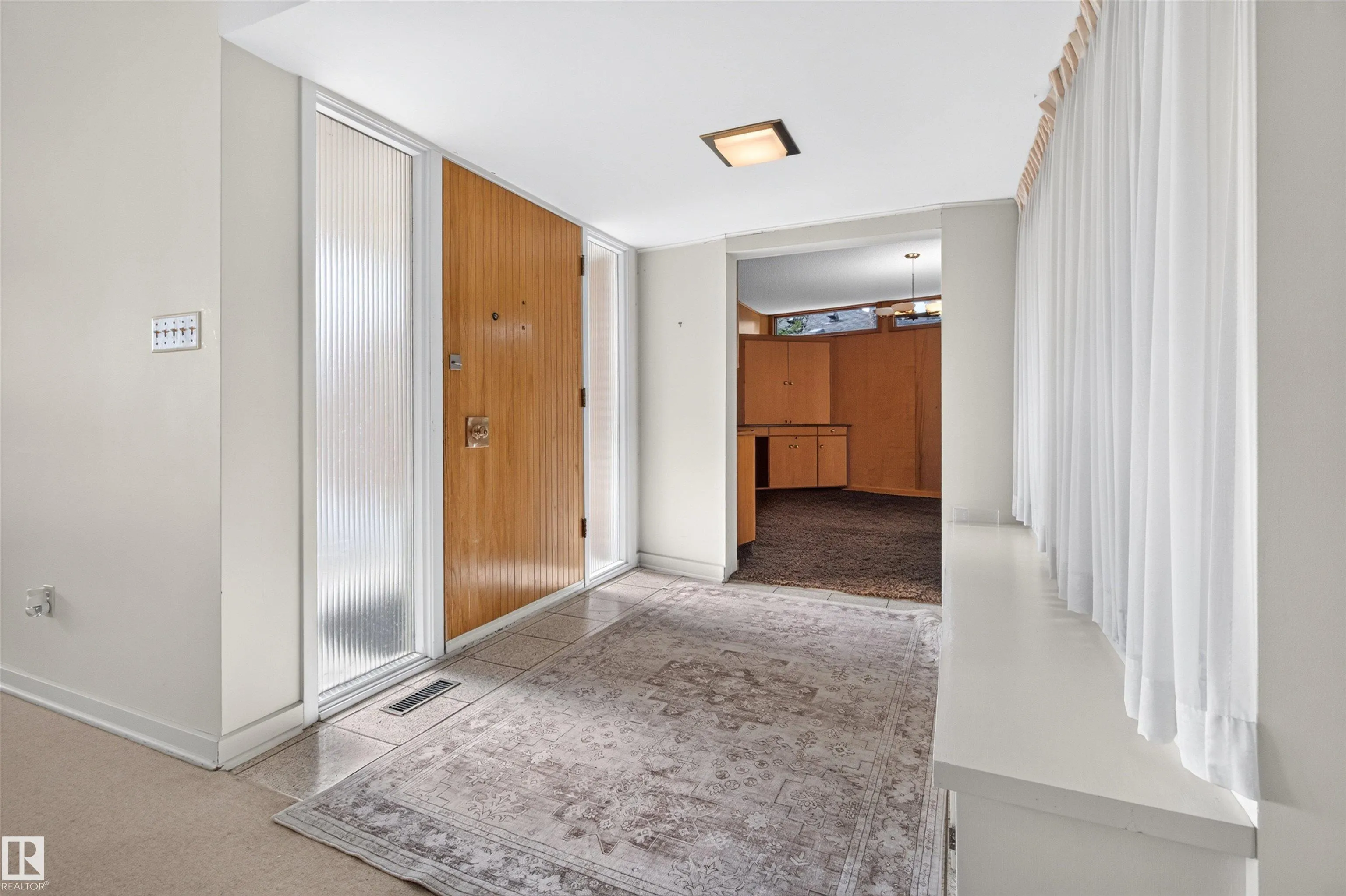 13842 RAVINE Drive
