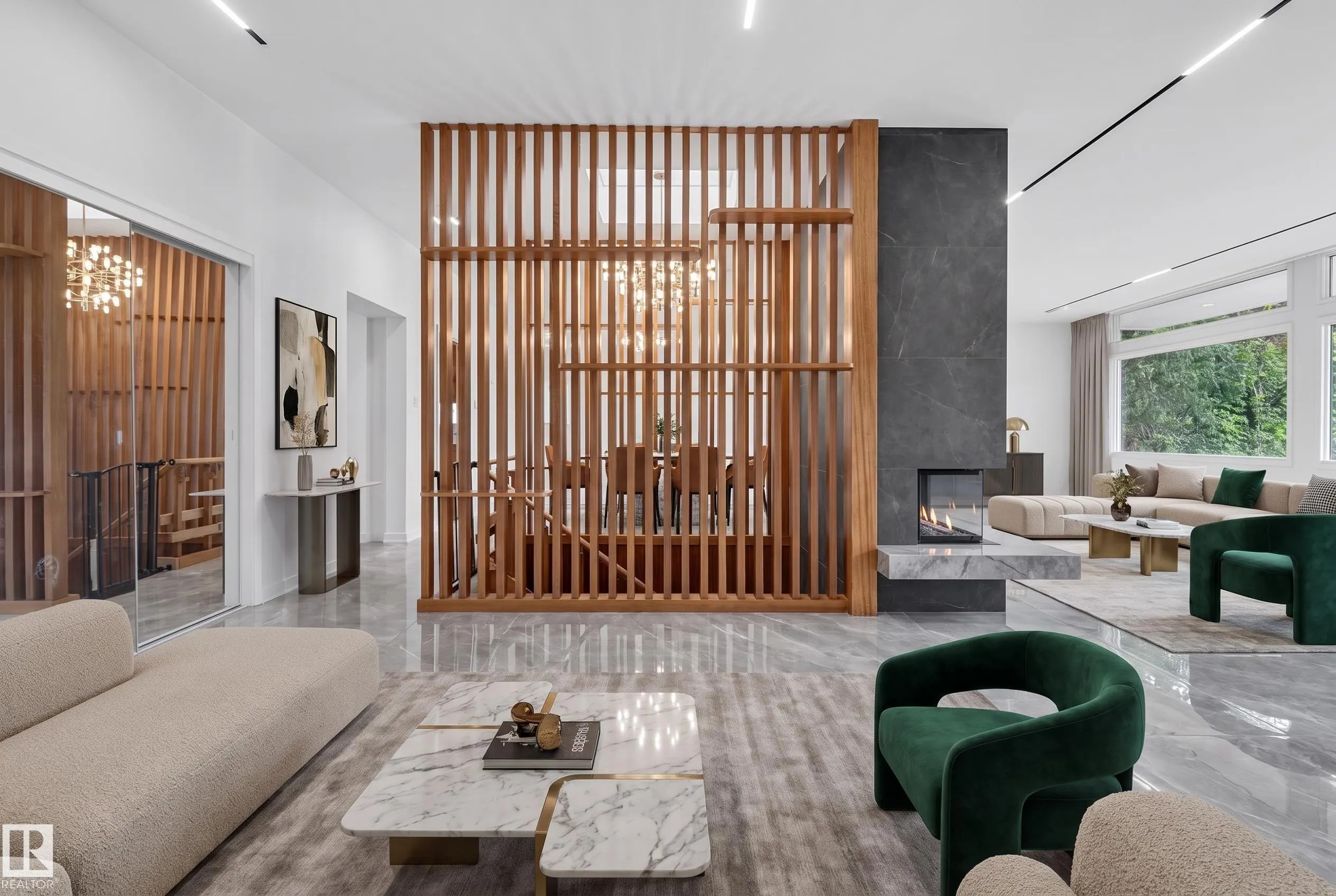 13842 RAVINE Drive