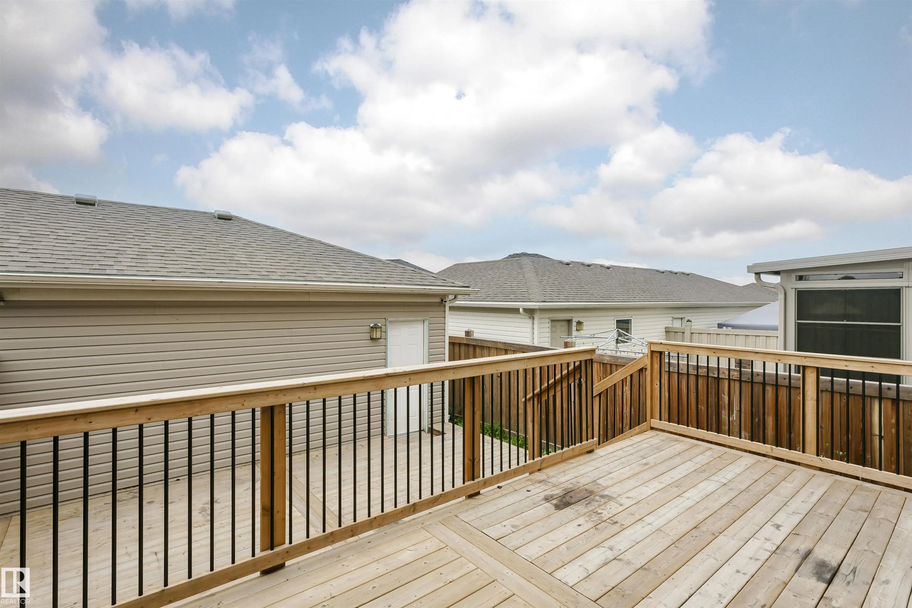 8103 CHAPPELLE Way