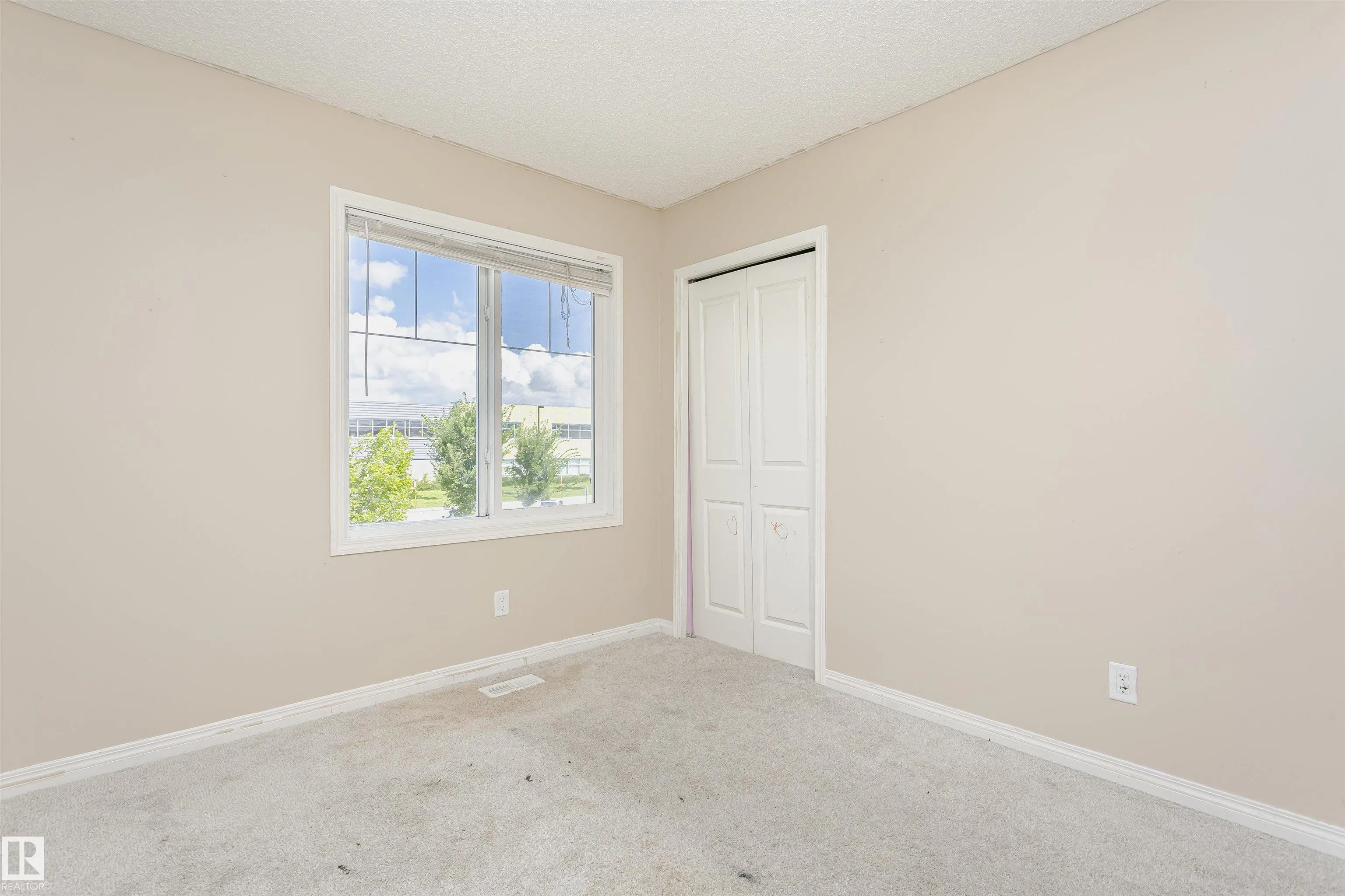 8103 CHAPPELLE Way