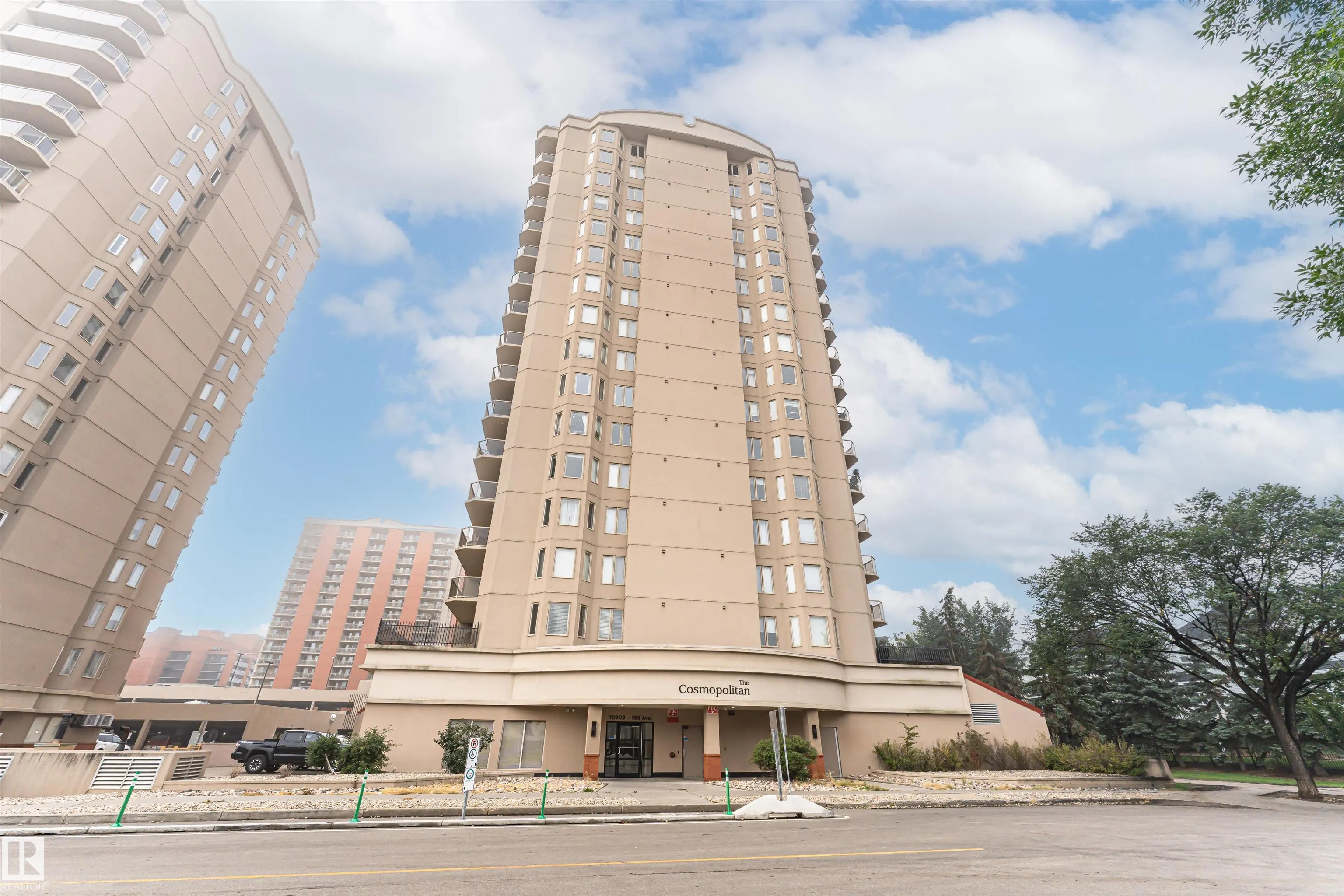 10909 103 Avenue