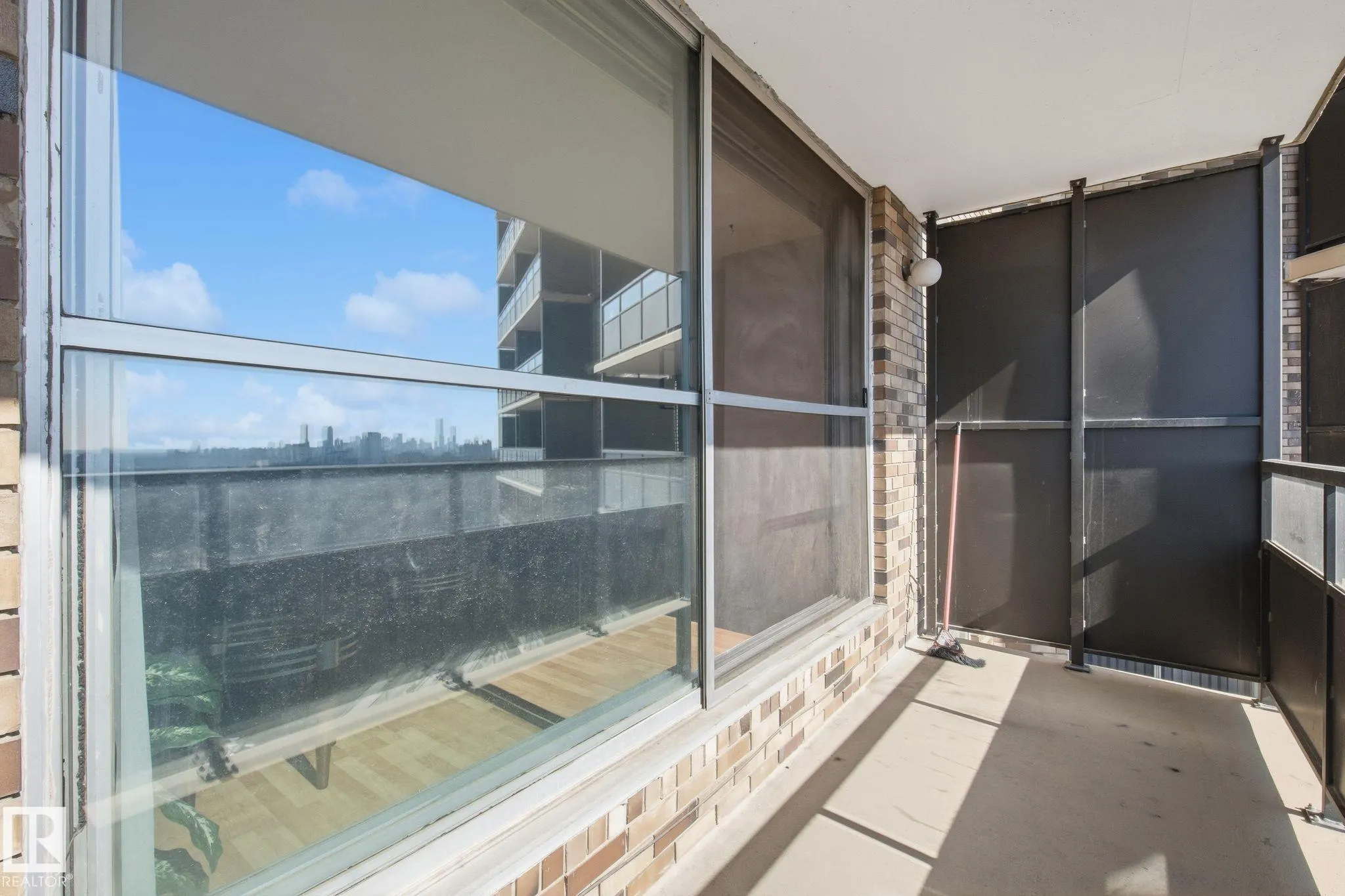 13910 STONY PLAIN Road