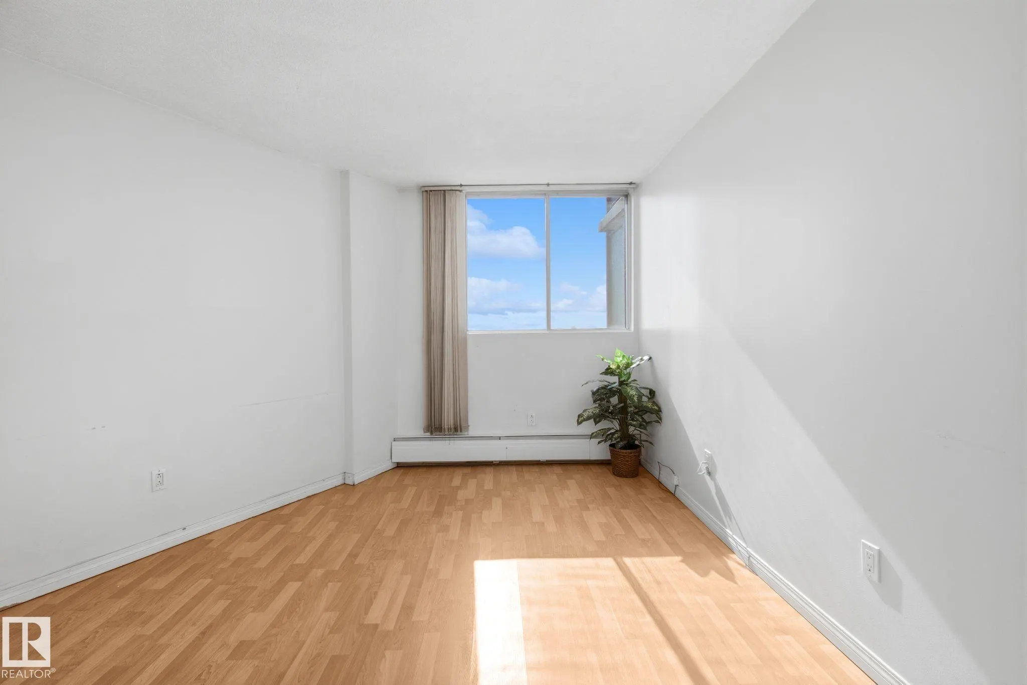 13910 STONY PLAIN Road