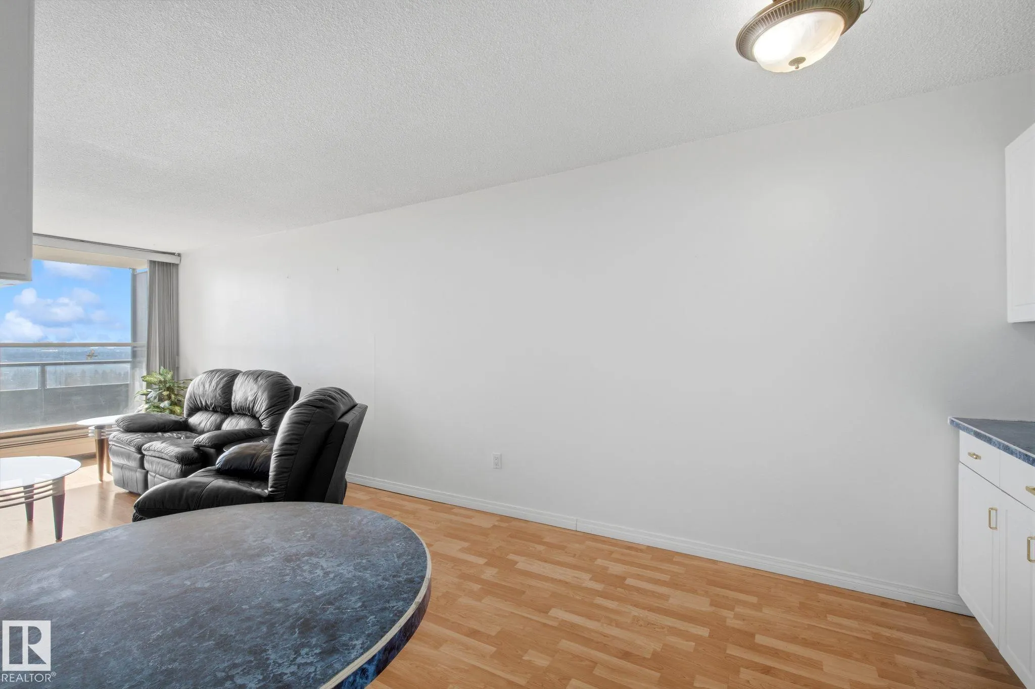 13910 STONY PLAIN Road