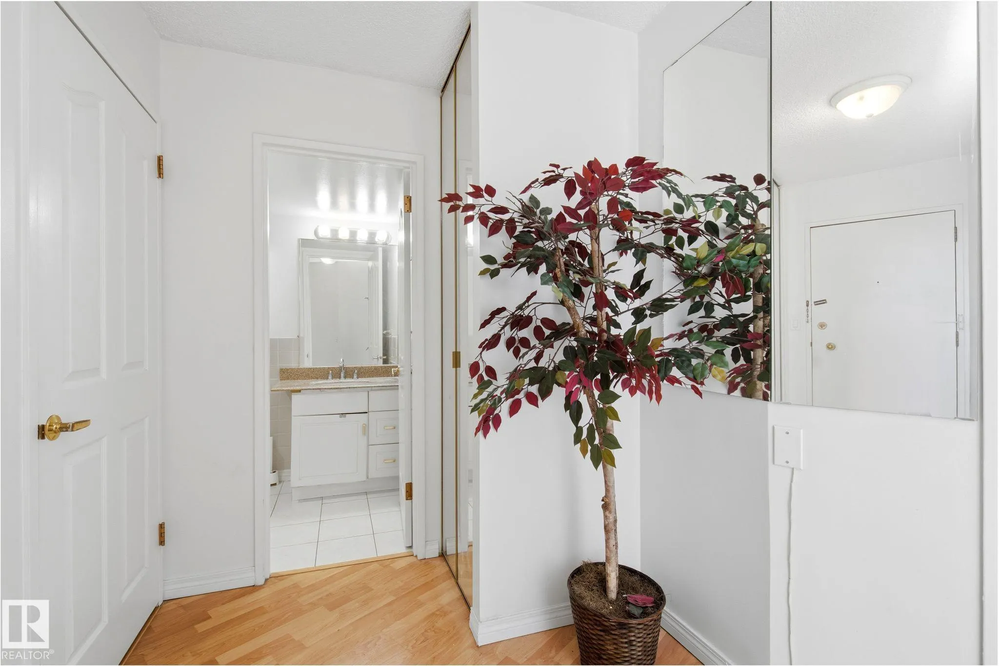 13910 STONY PLAIN Road
