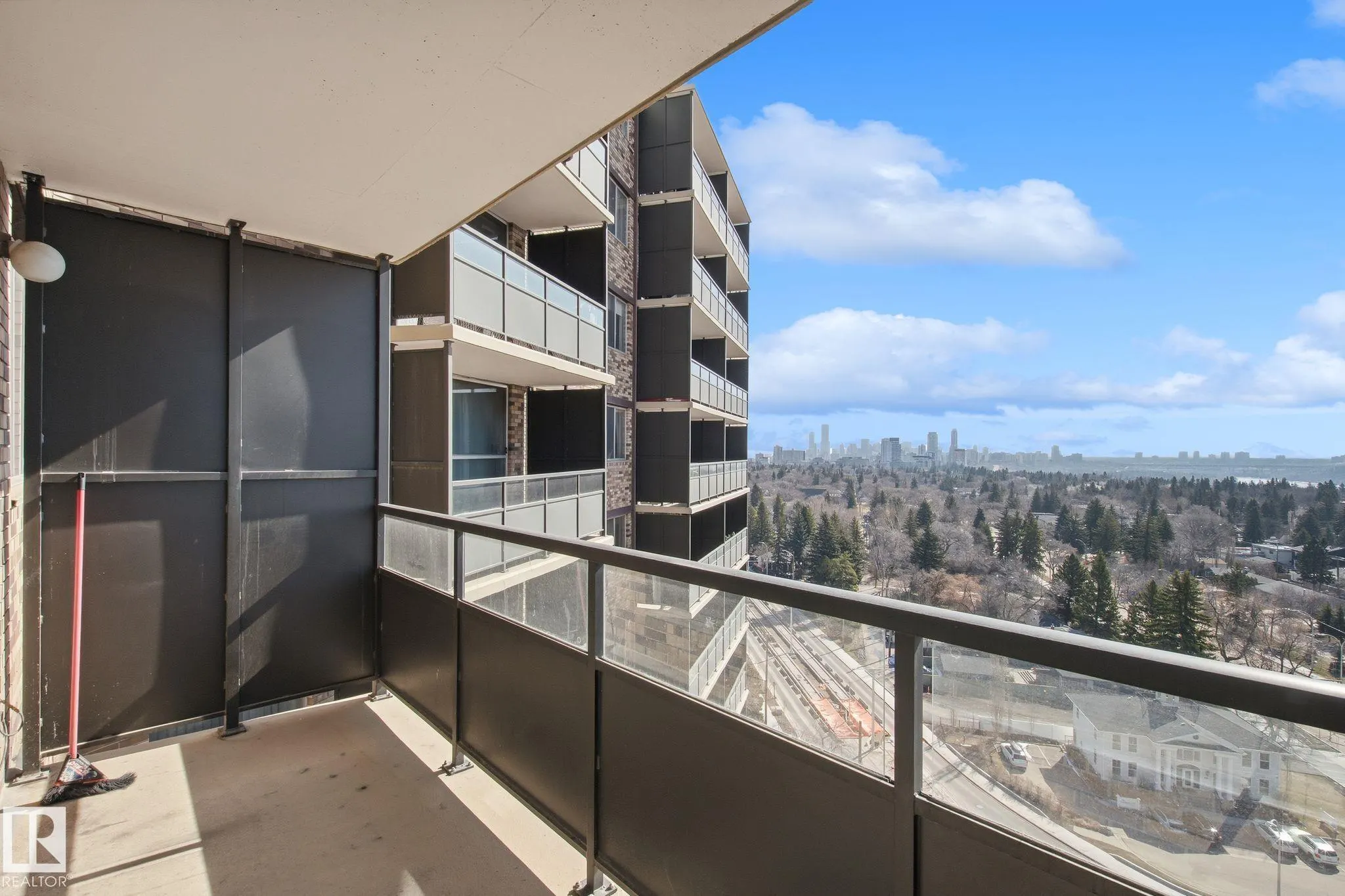 13910 STONY PLAIN Road