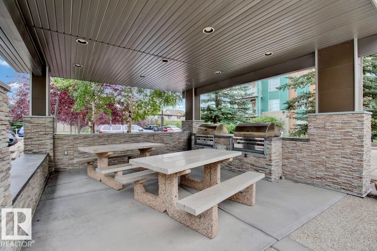 2584 ANDERSON Way