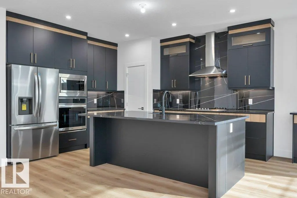 4 SOUTHBRIDGE CRT