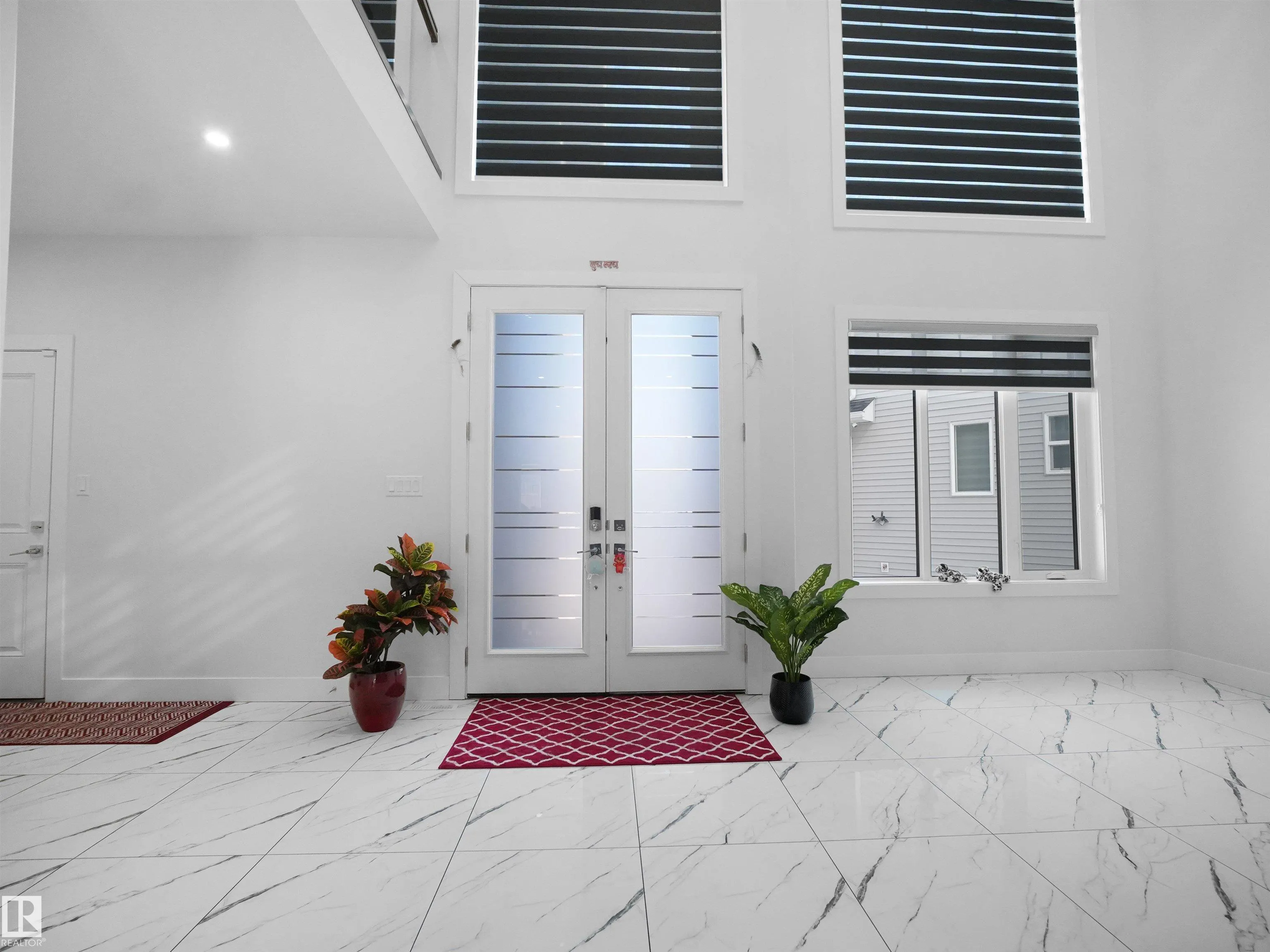 1208 25 Street