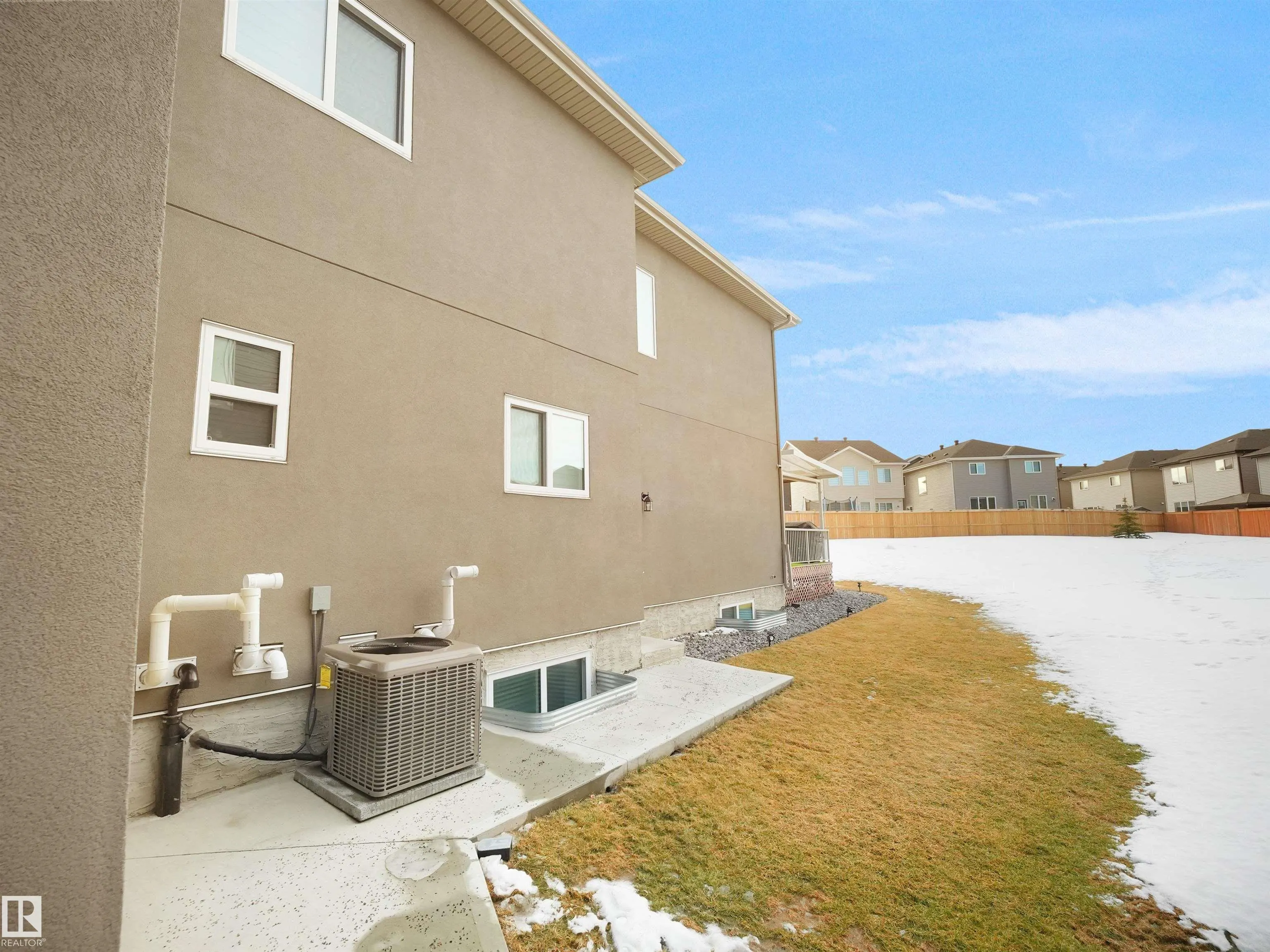 1208 25 Street