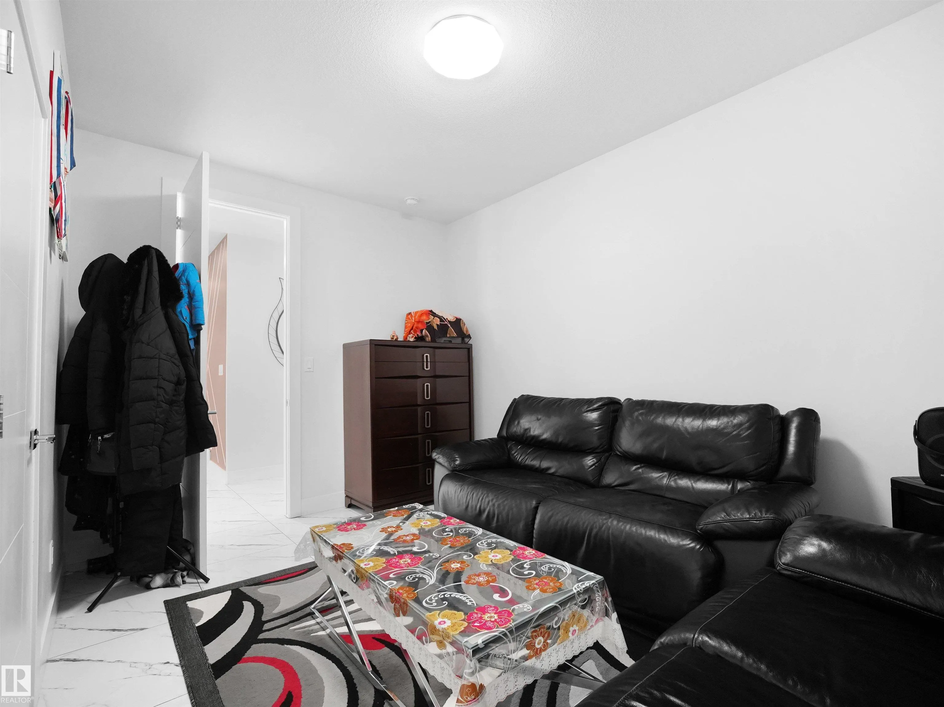 1208 25 Street