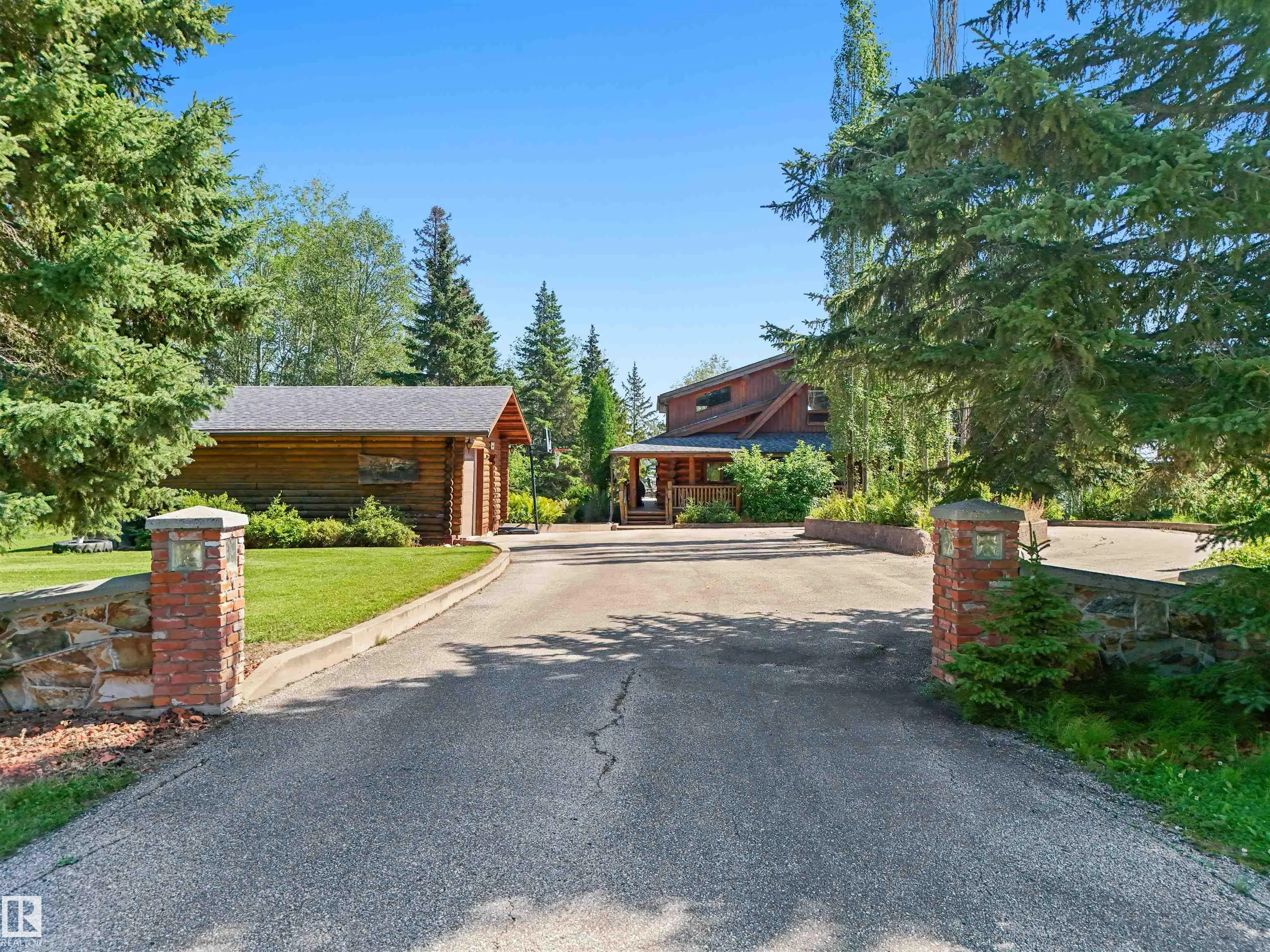 61075 TWP ROAD 462 A