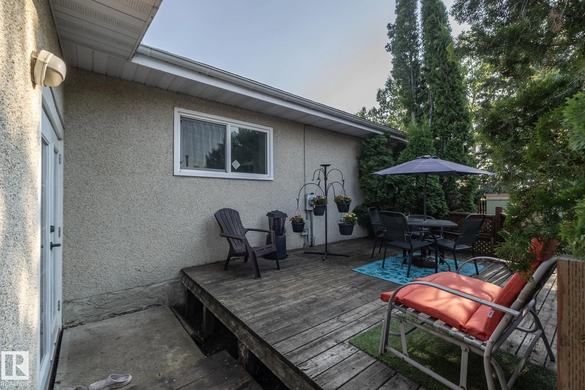 3608 44 Street