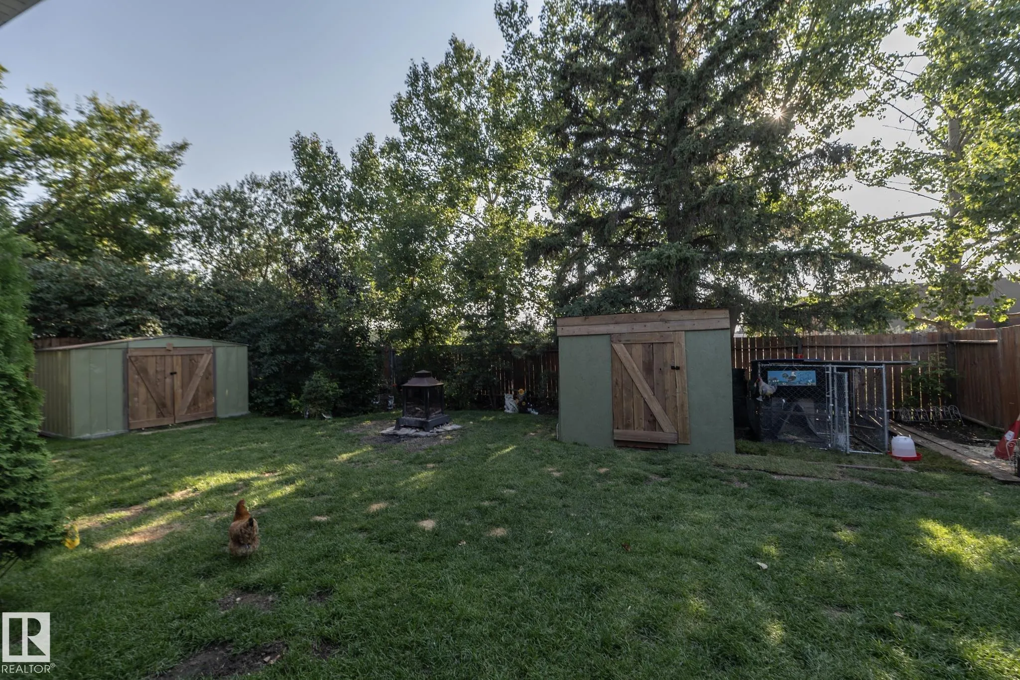 3608 44 Street