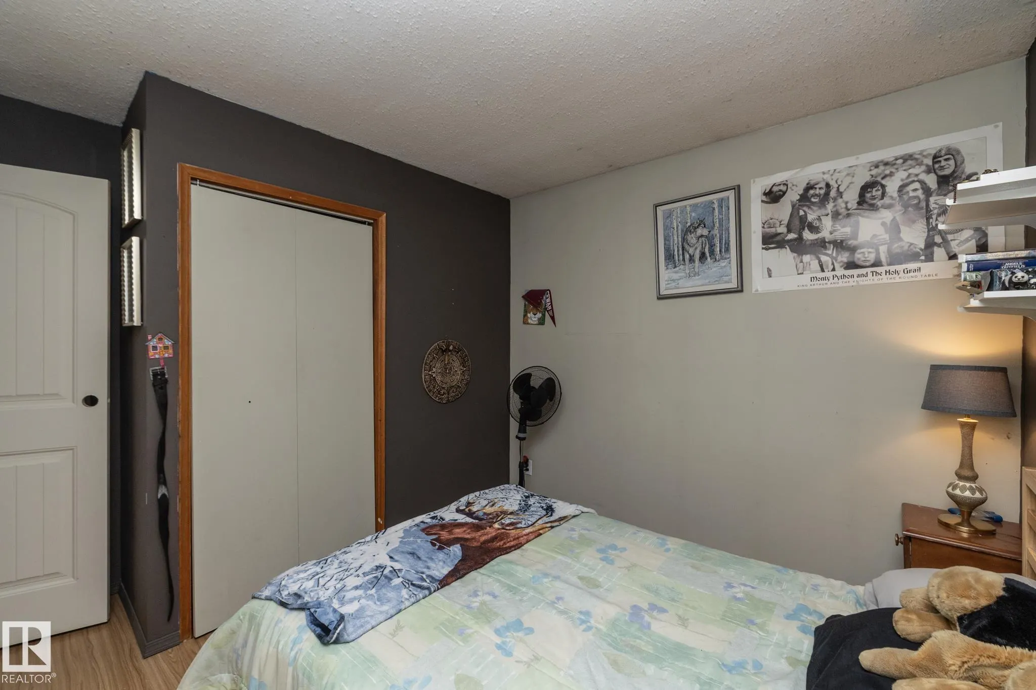 3608 44 Street