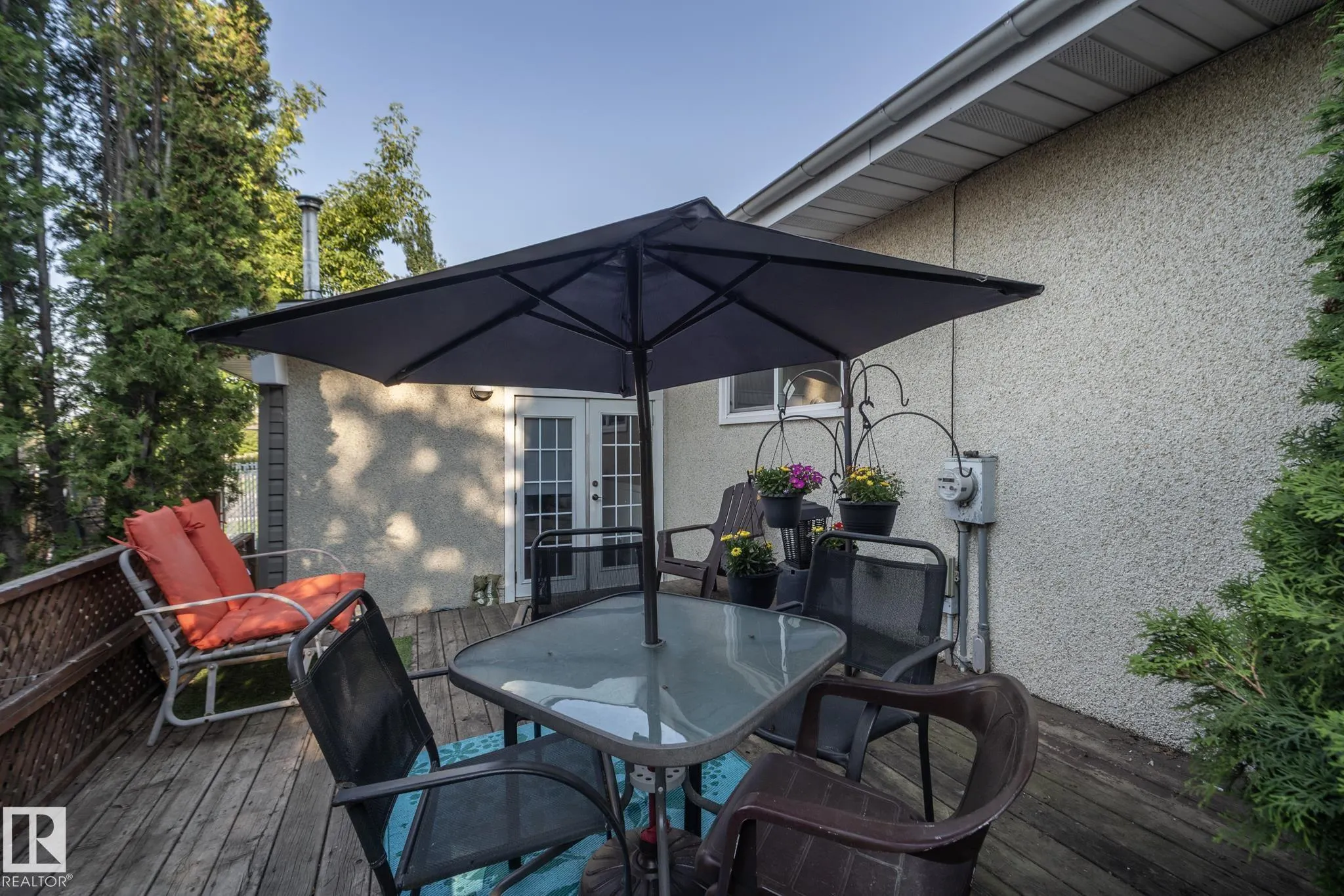 3608 44 Street