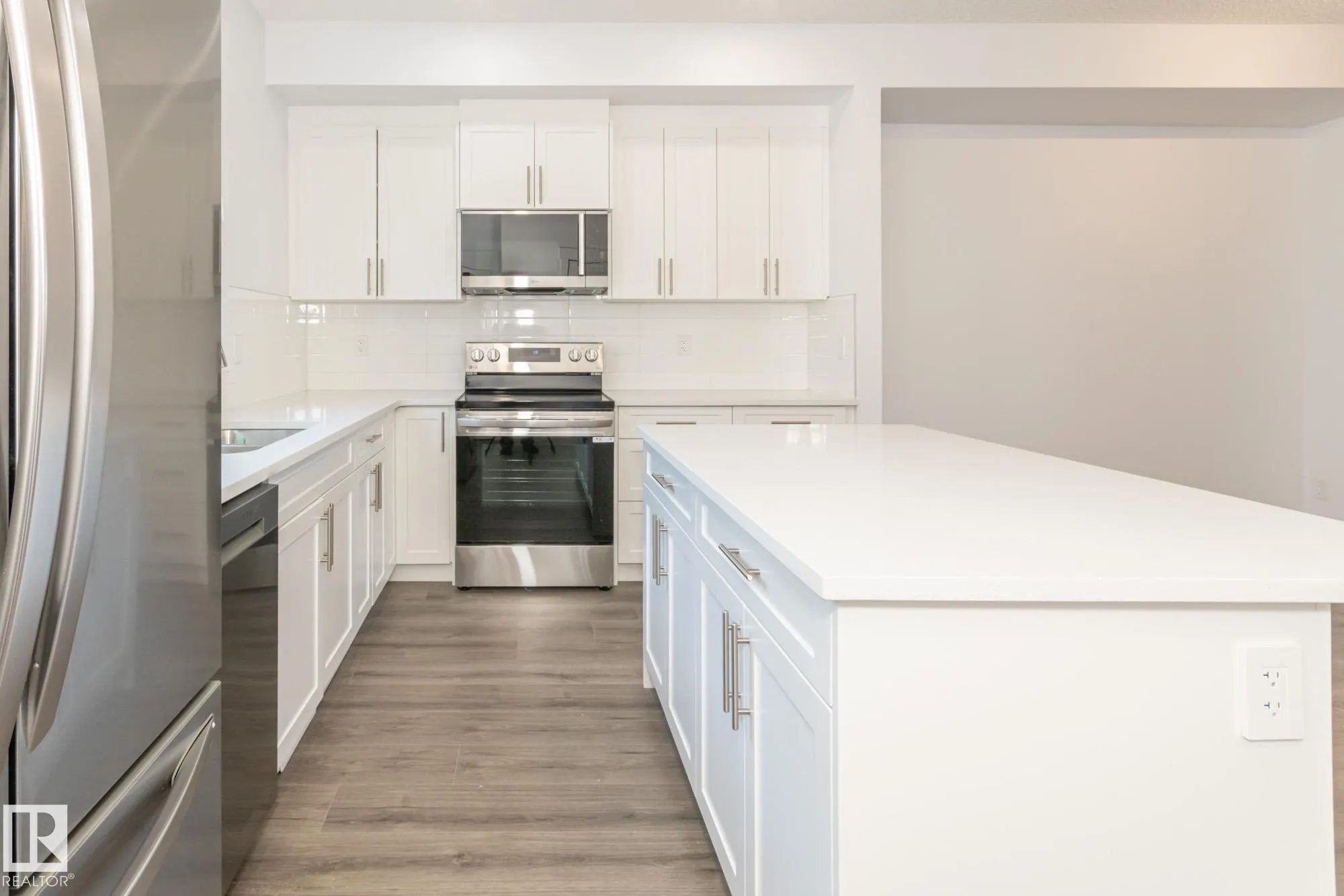 3607 James Mowatt Trail