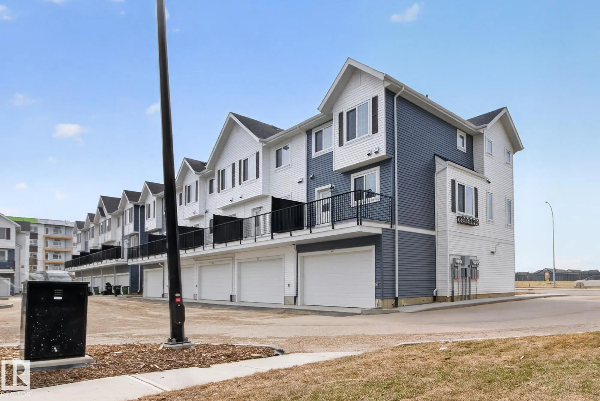 3607 James Mowatt Trail