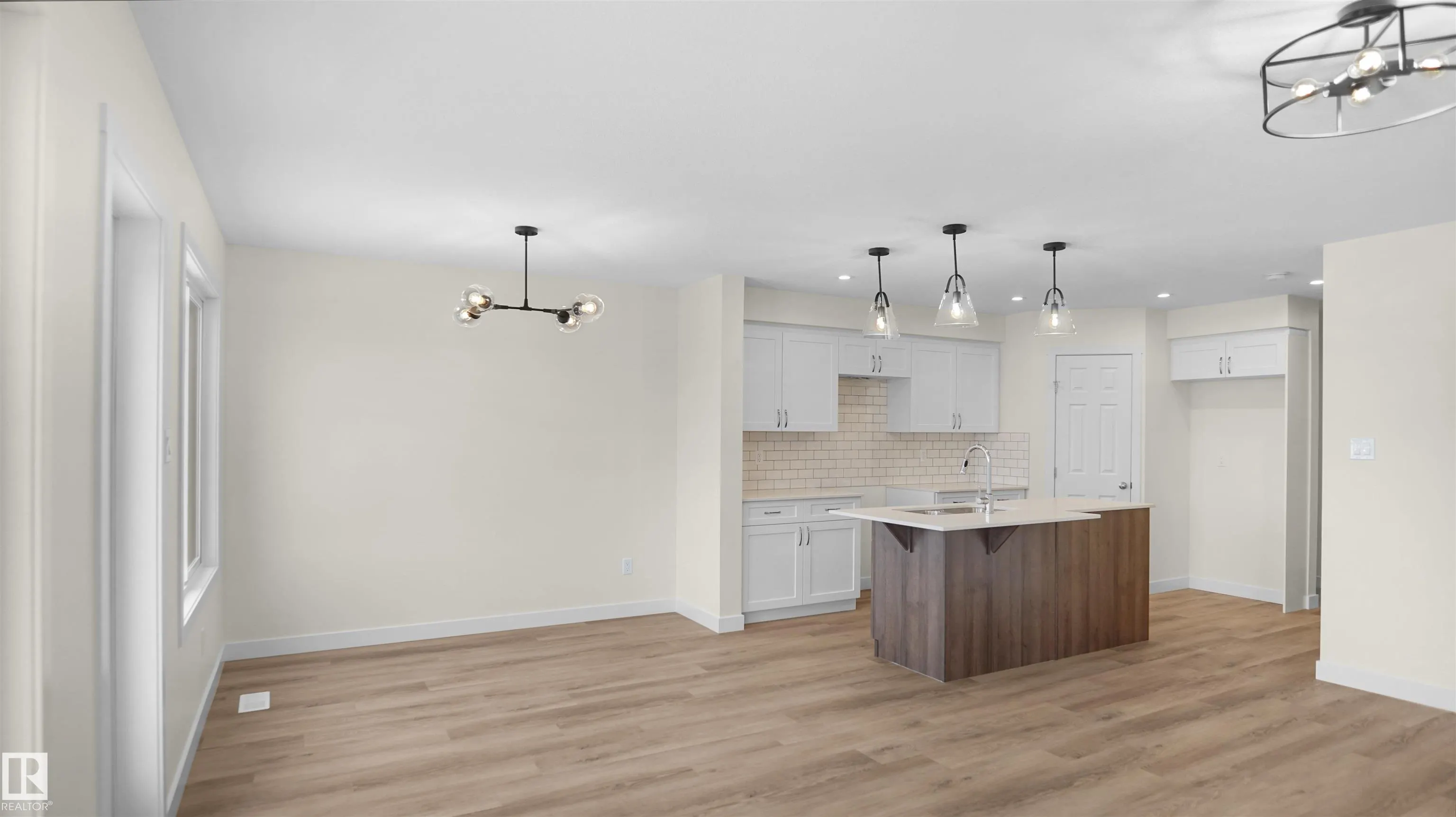 181 Munn Way