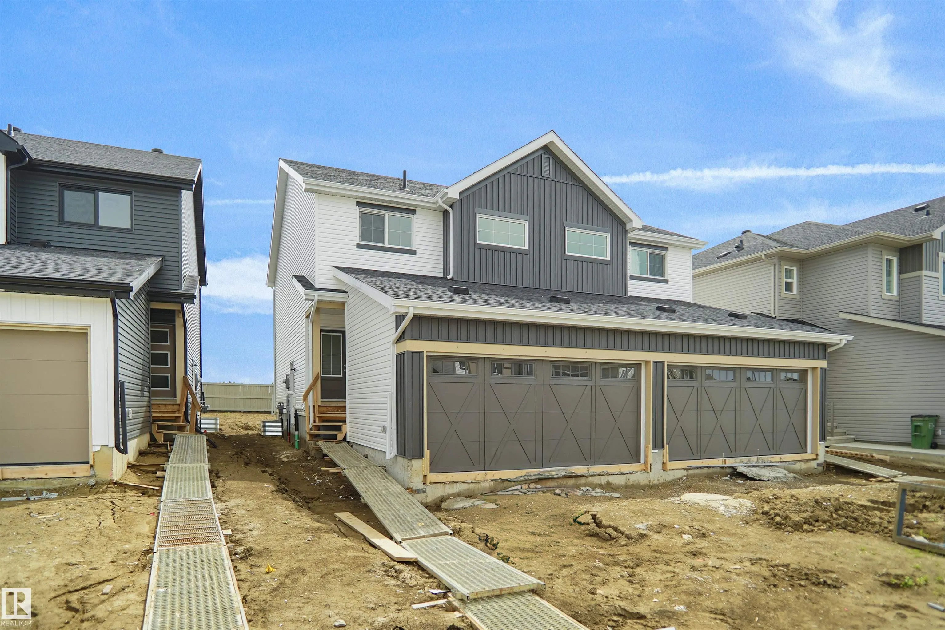 183 Munn Way