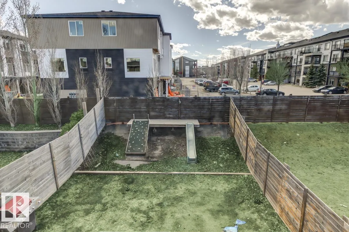 2339 WARE Crescent