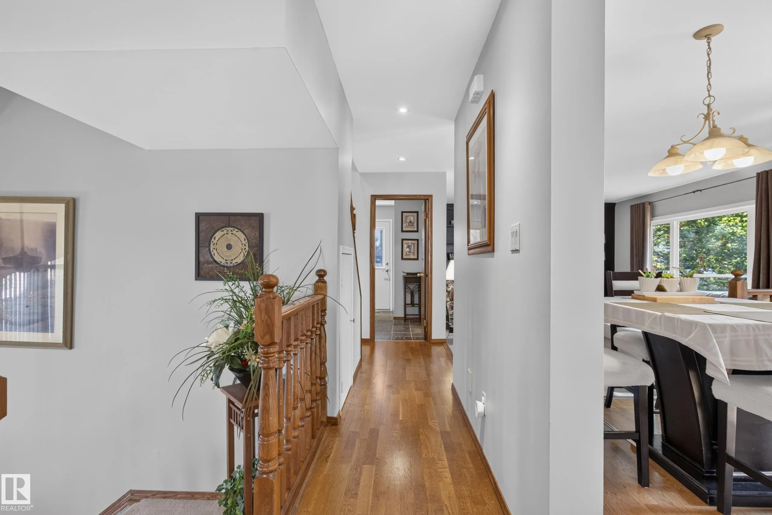 15 HICKORY Crescent