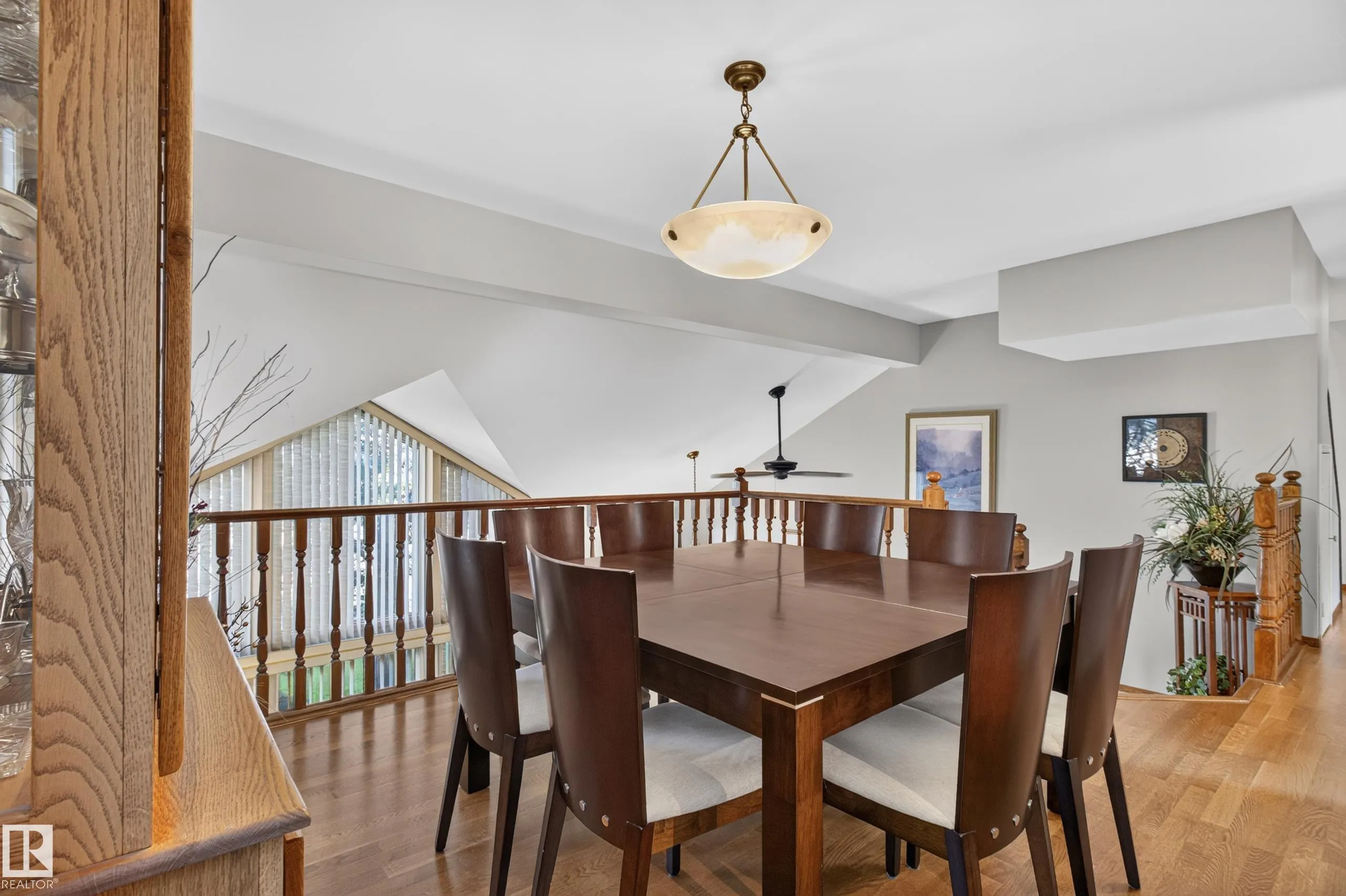 15 HICKORY Crescent