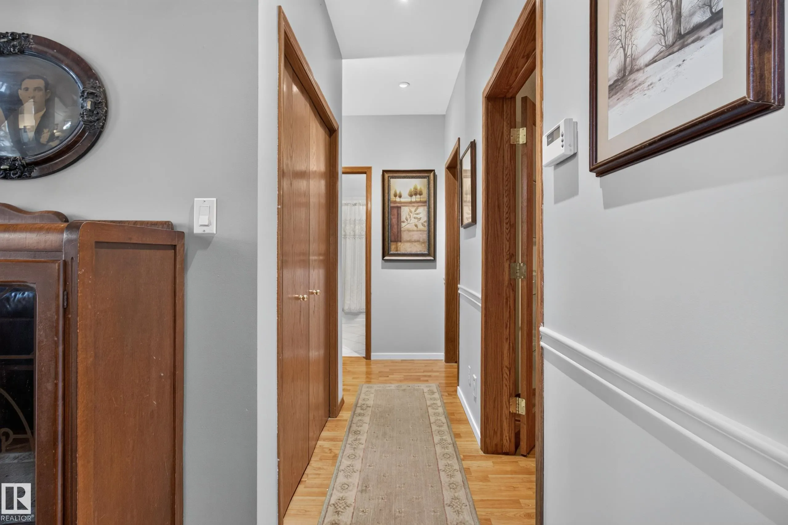 15 HICKORY Crescent