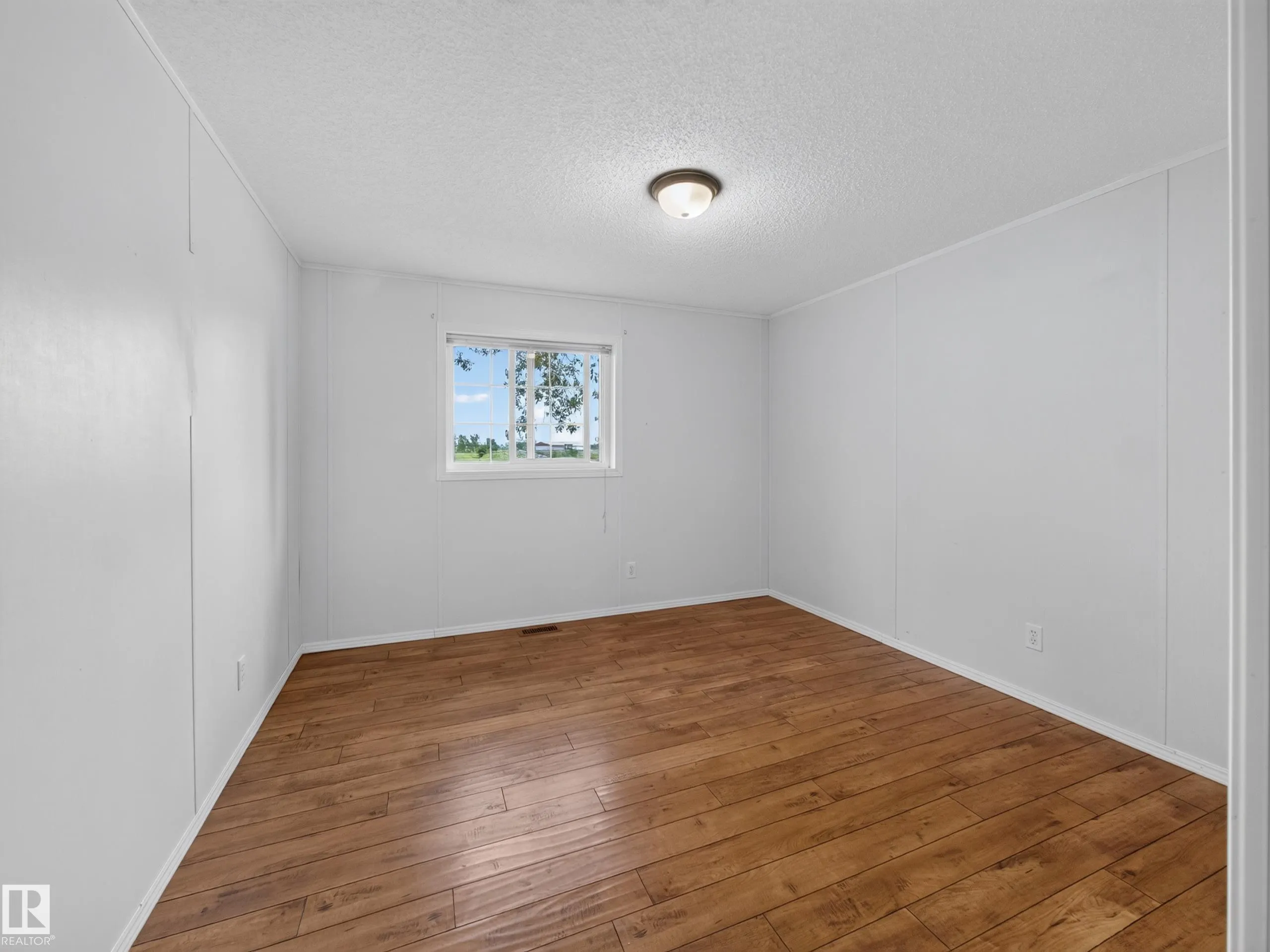 51208 range road 270