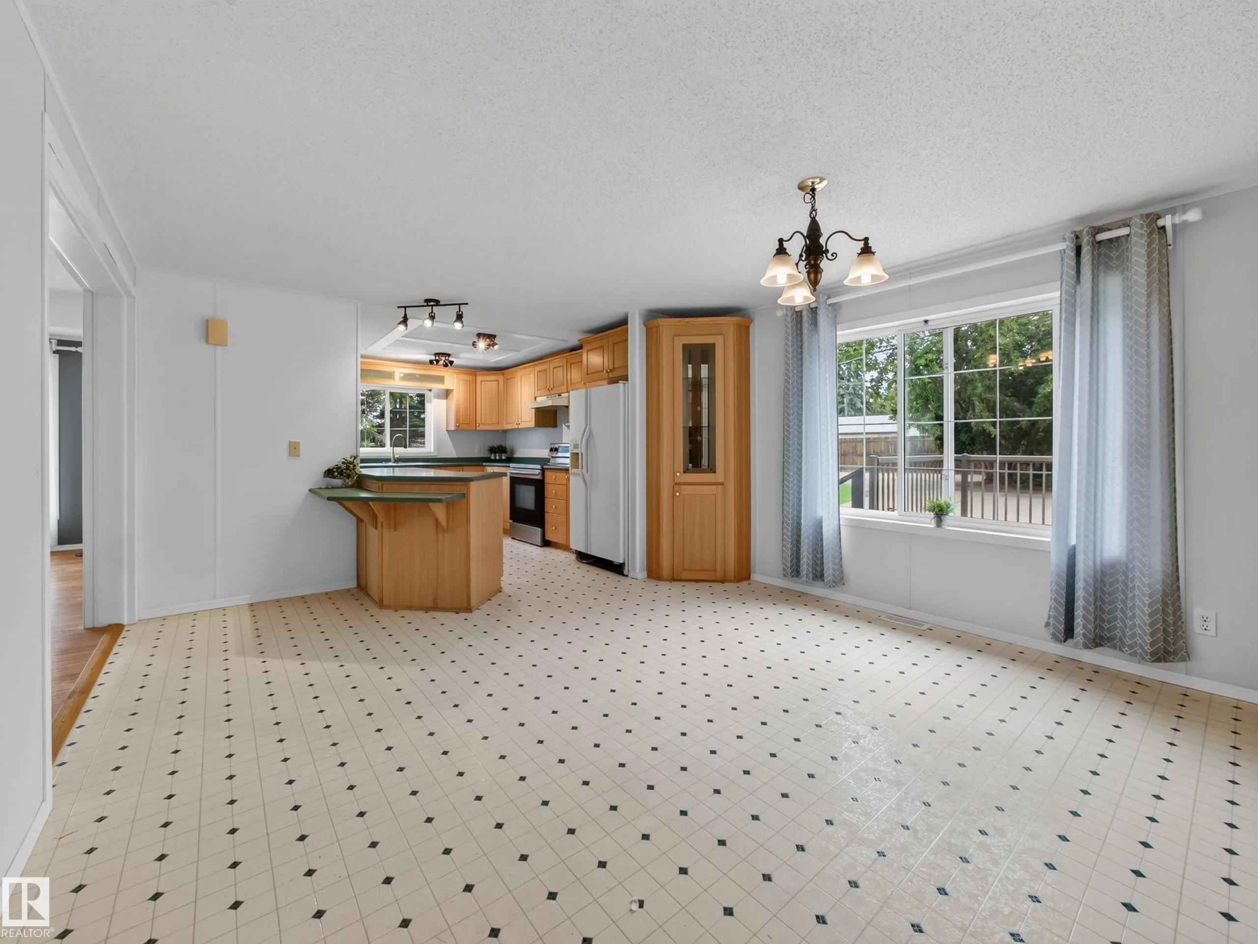 51208 range road 270