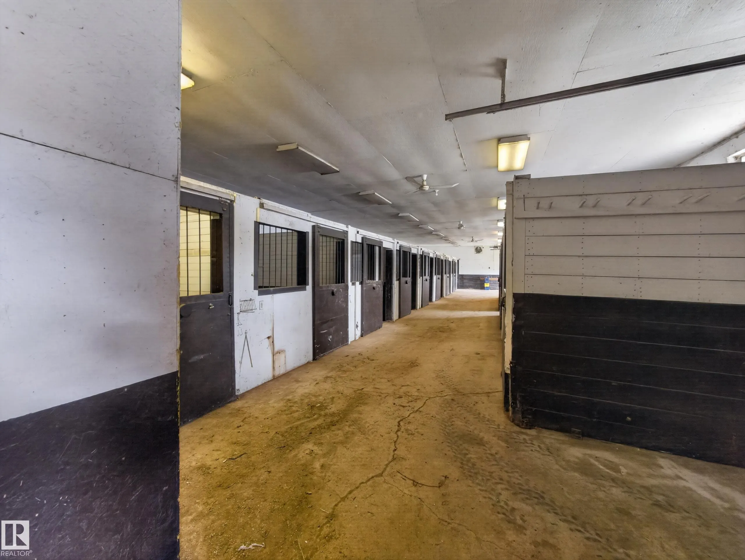 51208 range road 270