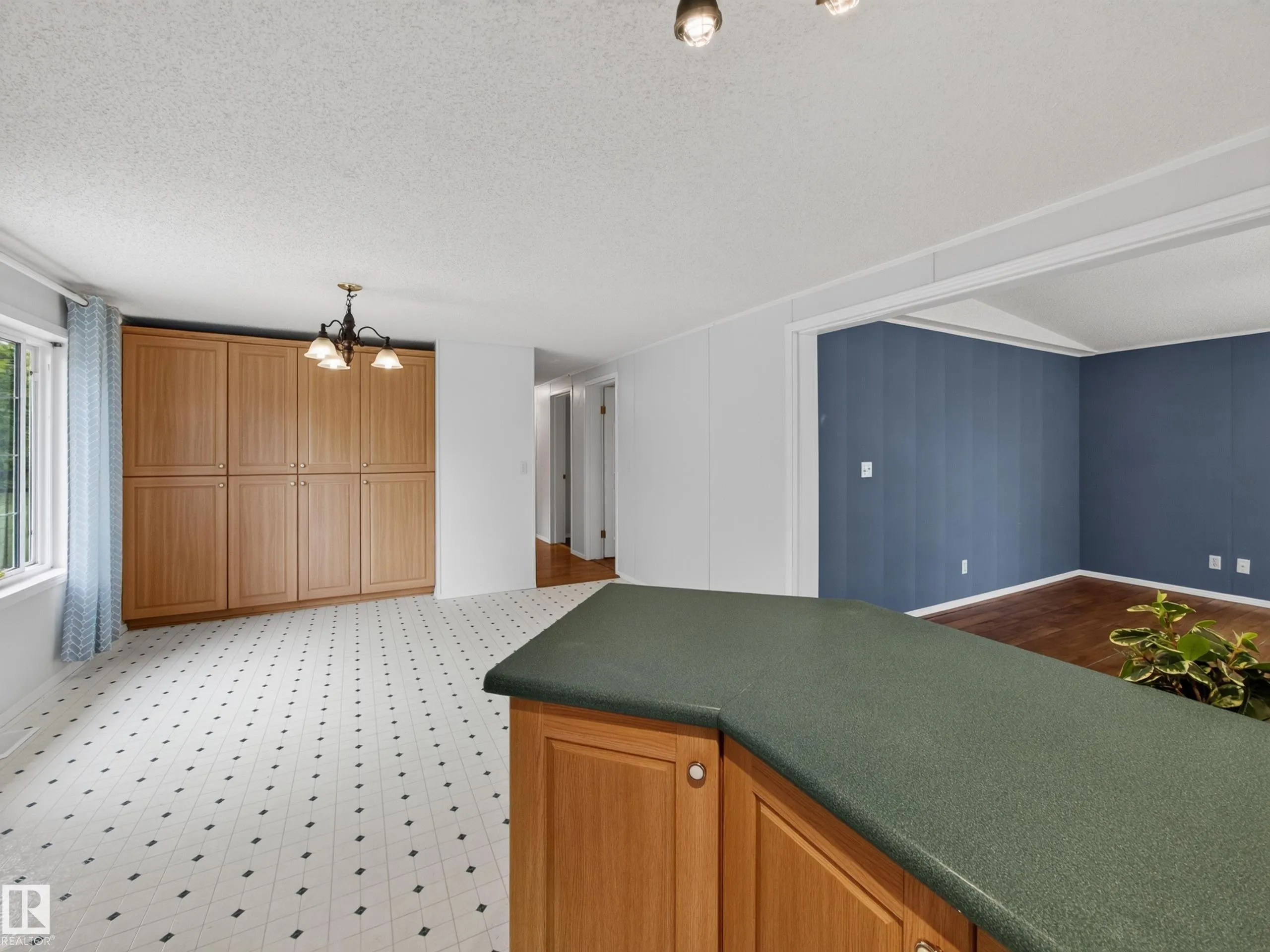 51208 range road 270