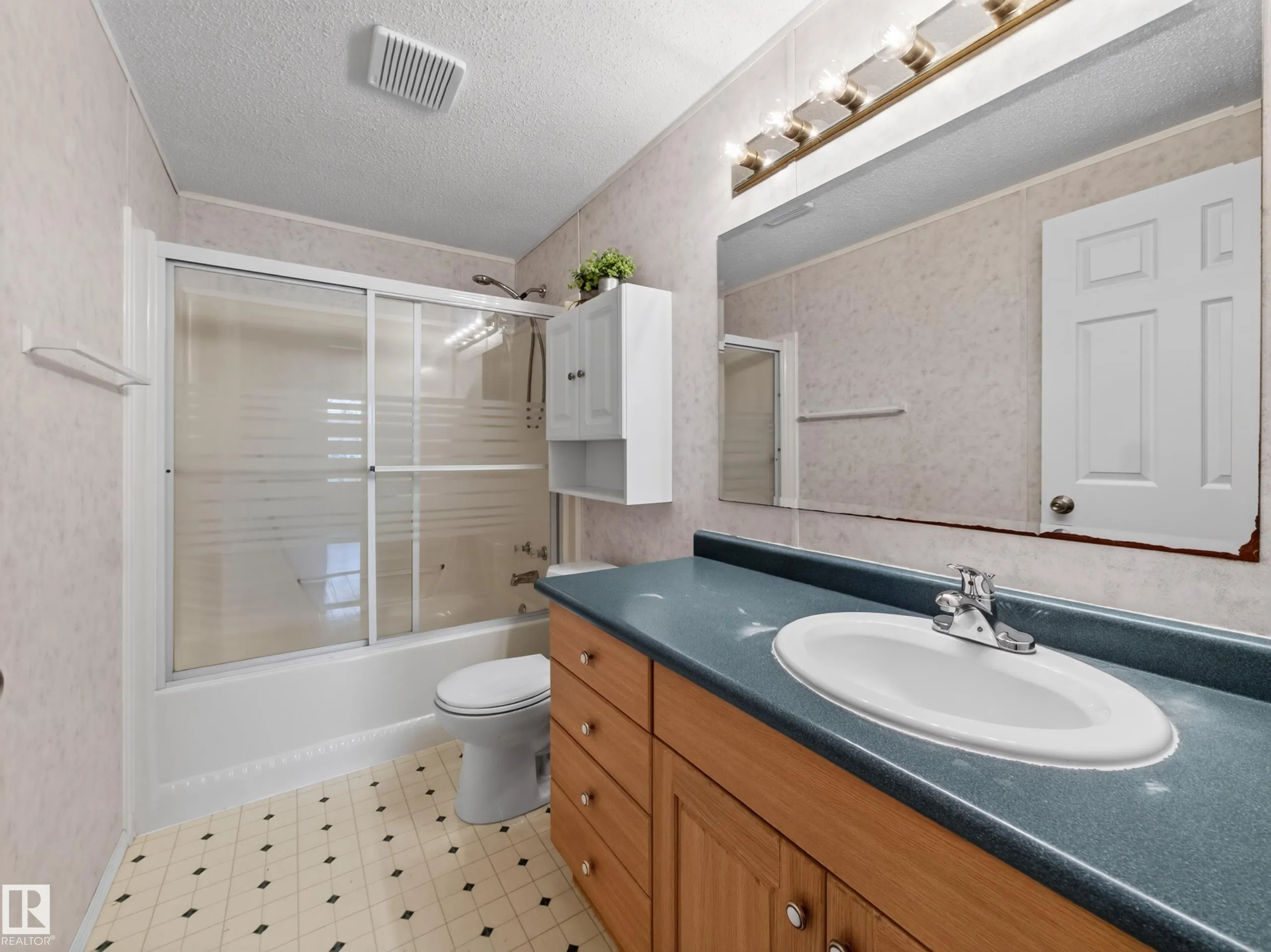 51208 range road 270
