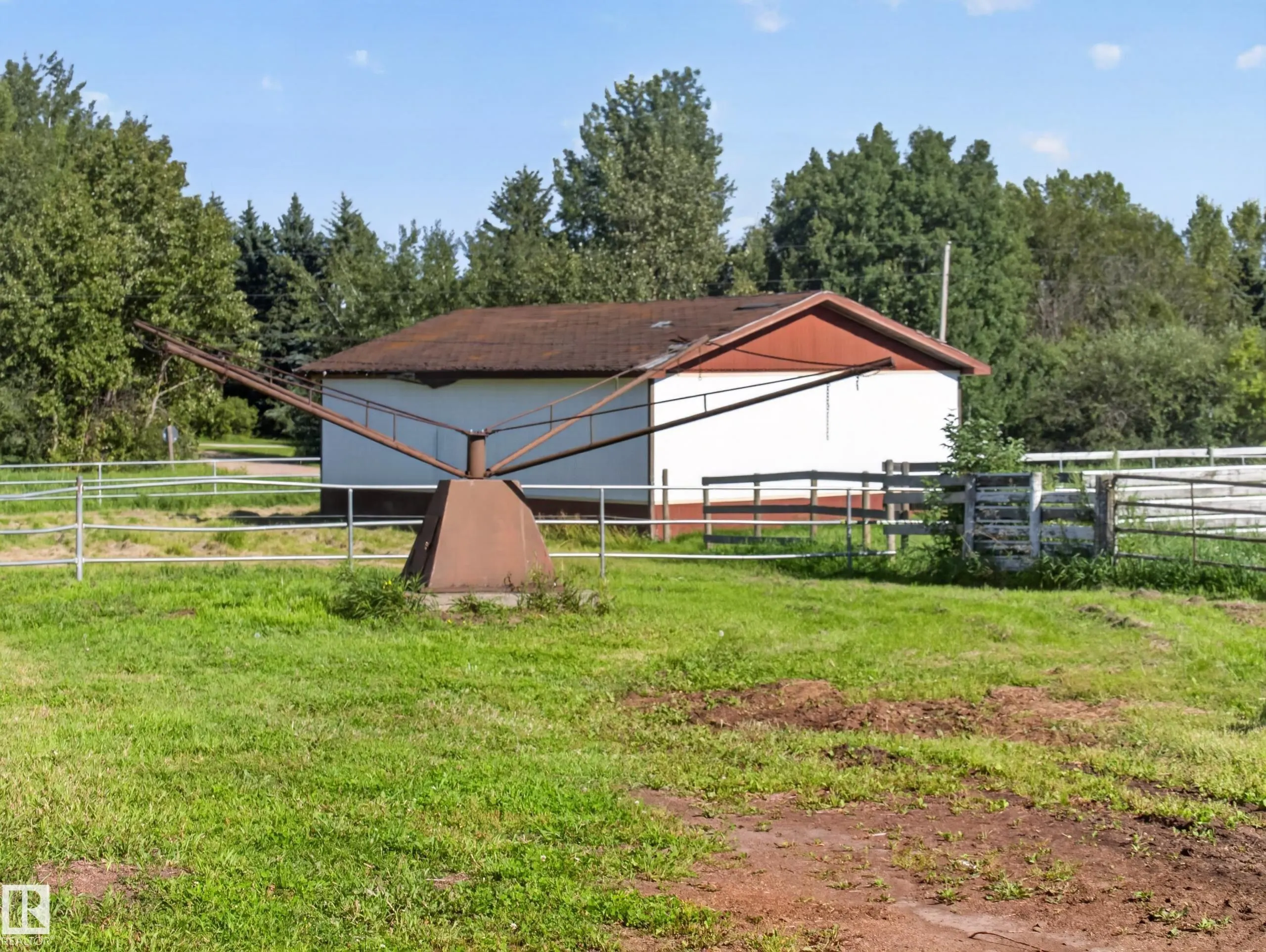 51208 range road 270